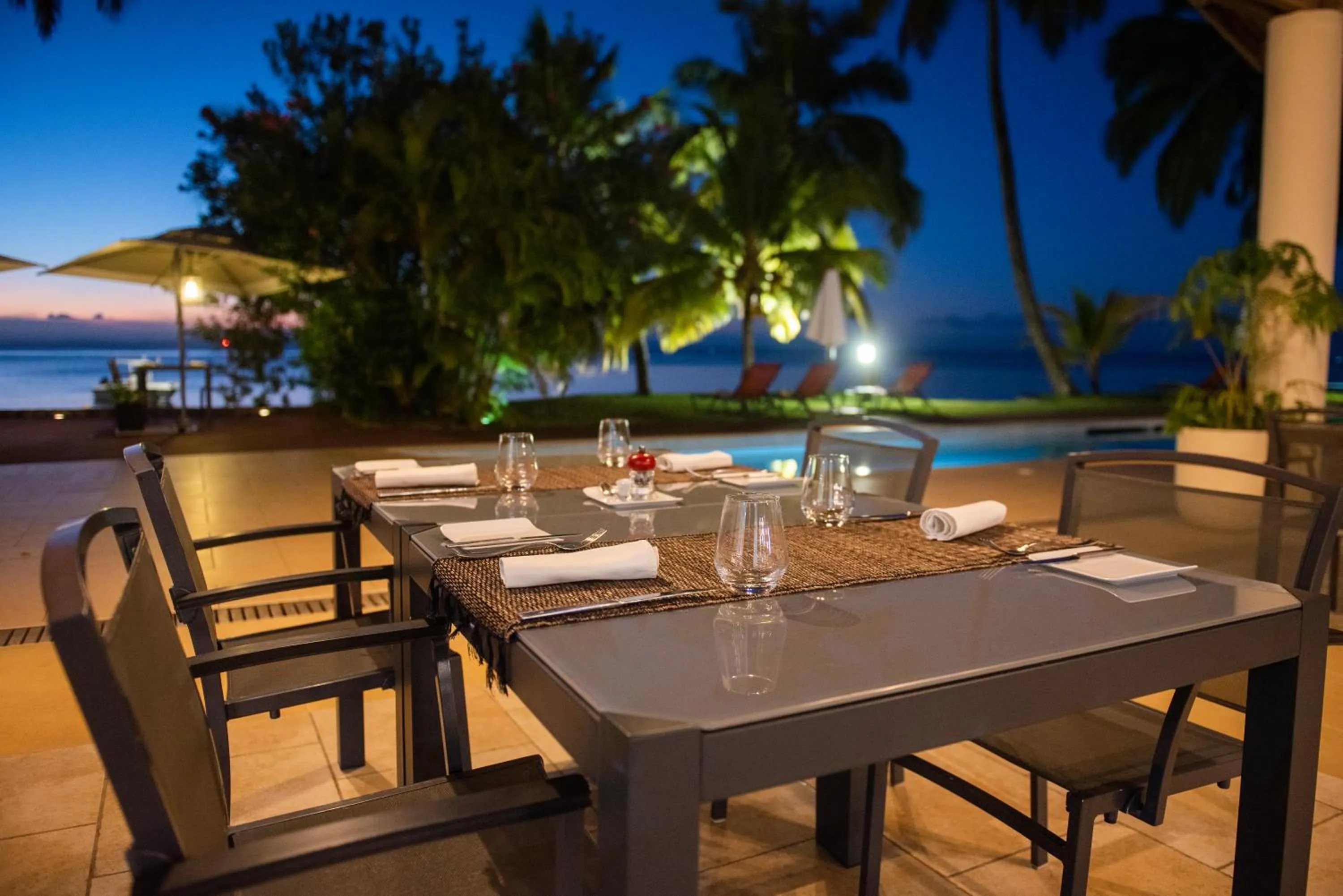 Restaurant/places to eat in Mantis Soanambo Hotel And Spa