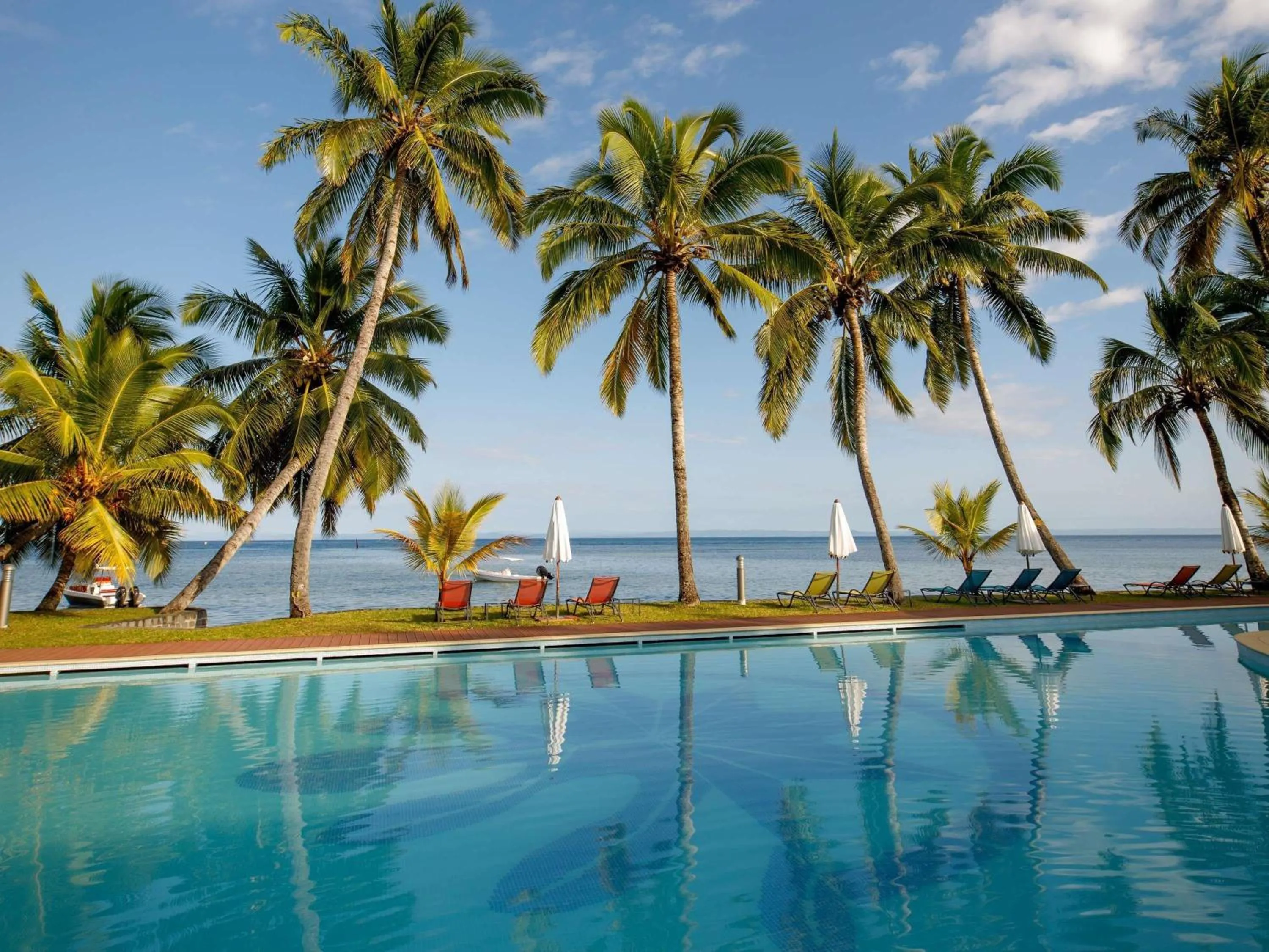 Pool view in Mantis Soanambo Hotel And Spa