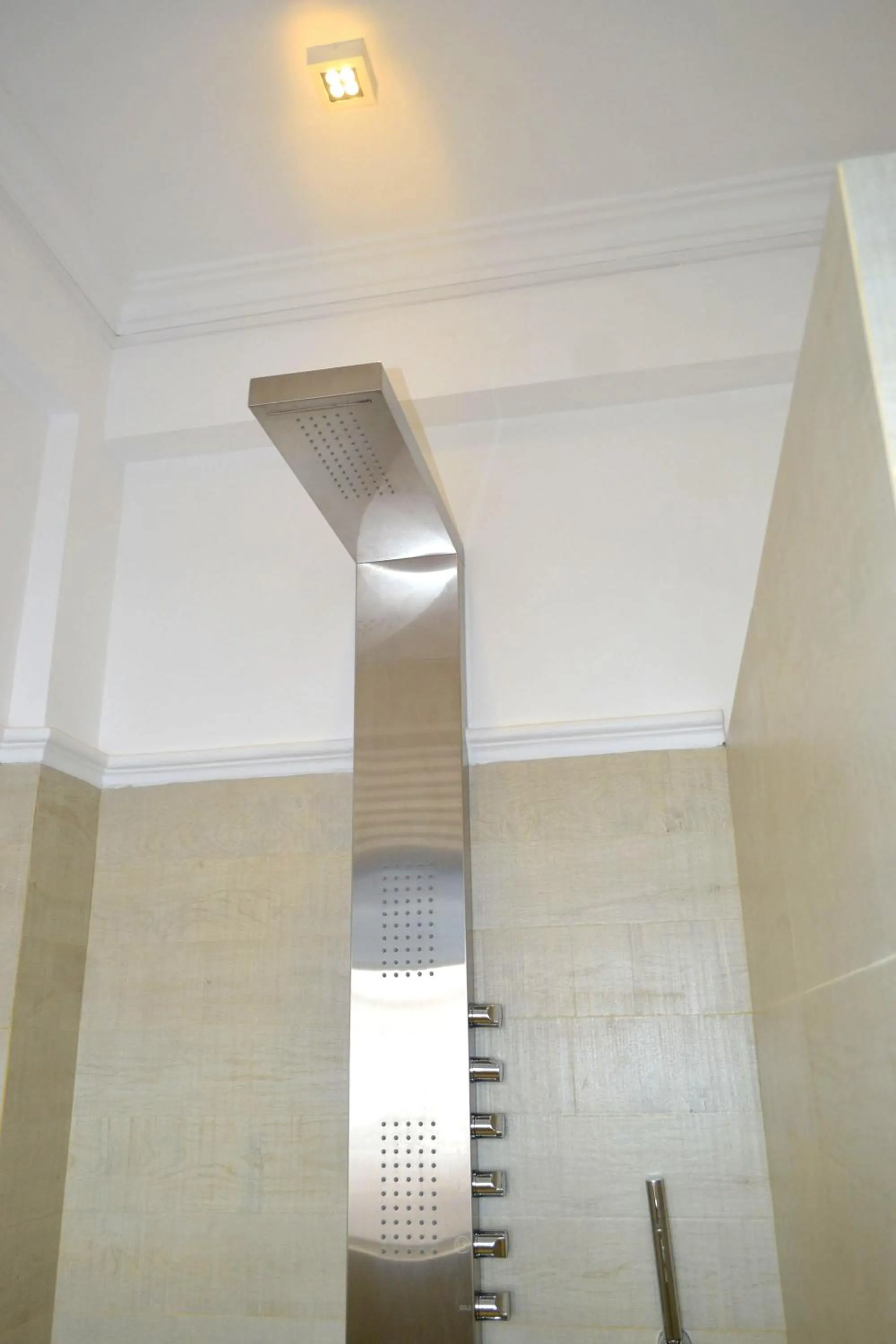 Shower in Sea World Boutique Hotel