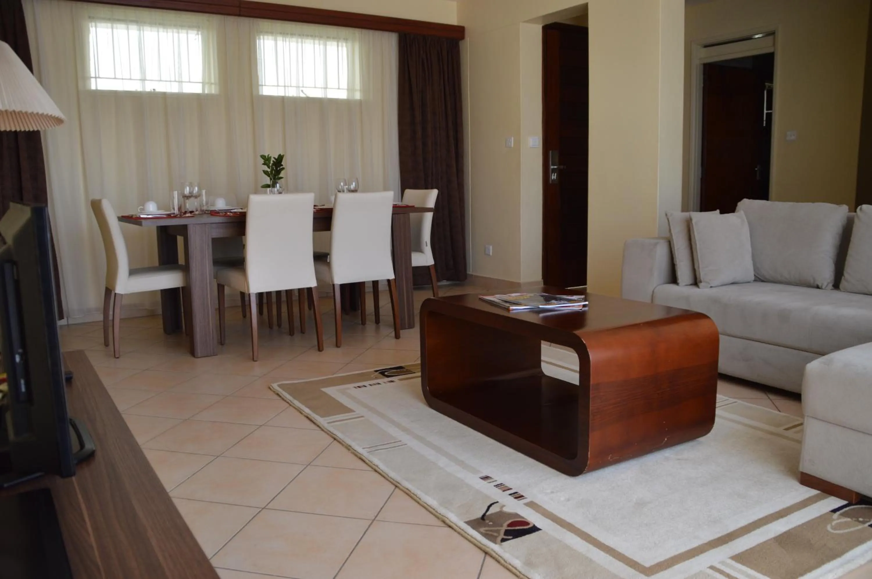Day in Norfolk Towers Serviced Apartment -Nairobi, City Centre CBD
