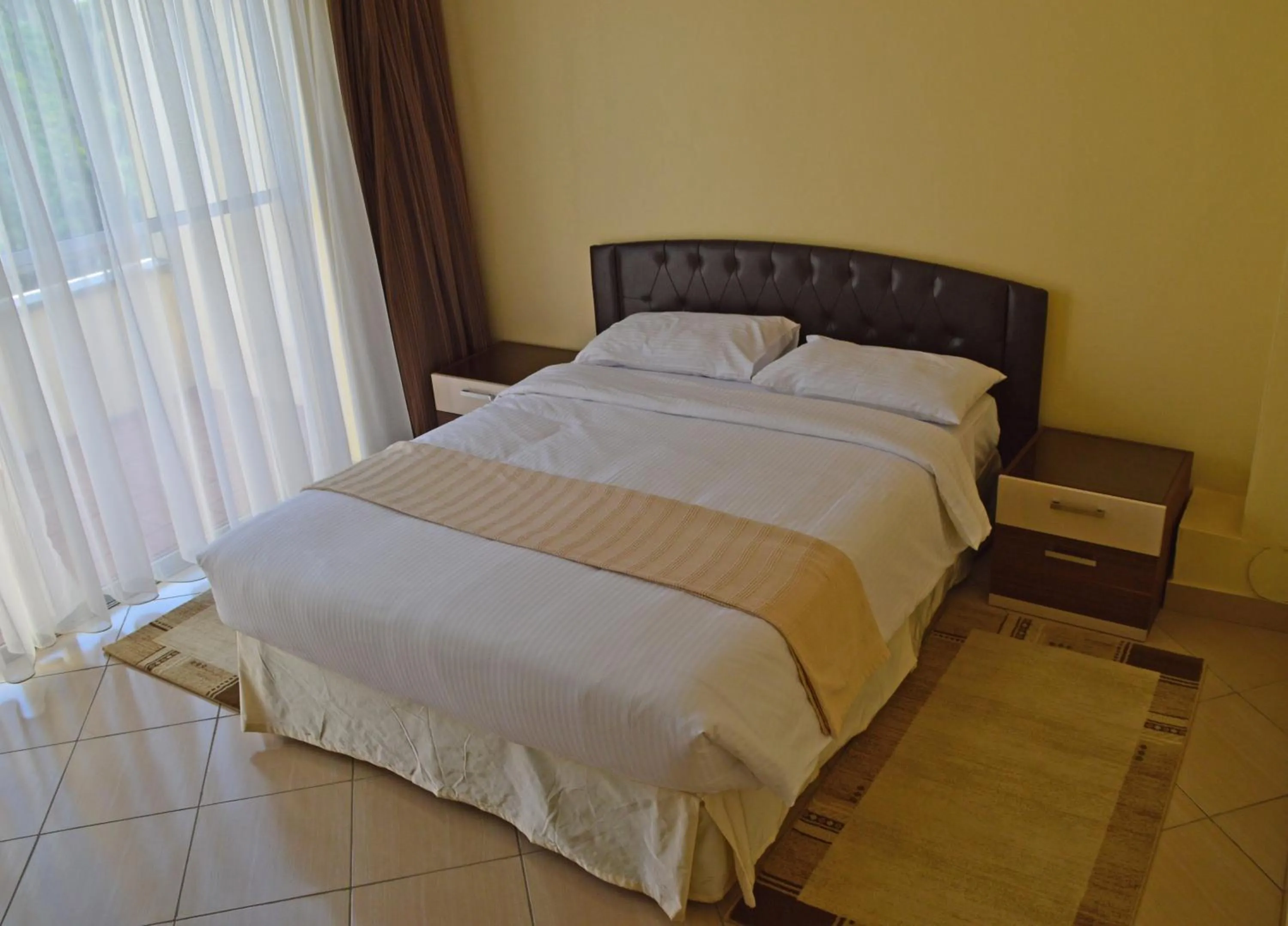 Bed in Norfolk Towers Serviced Apartment -Nairobi, City Centre CBD
