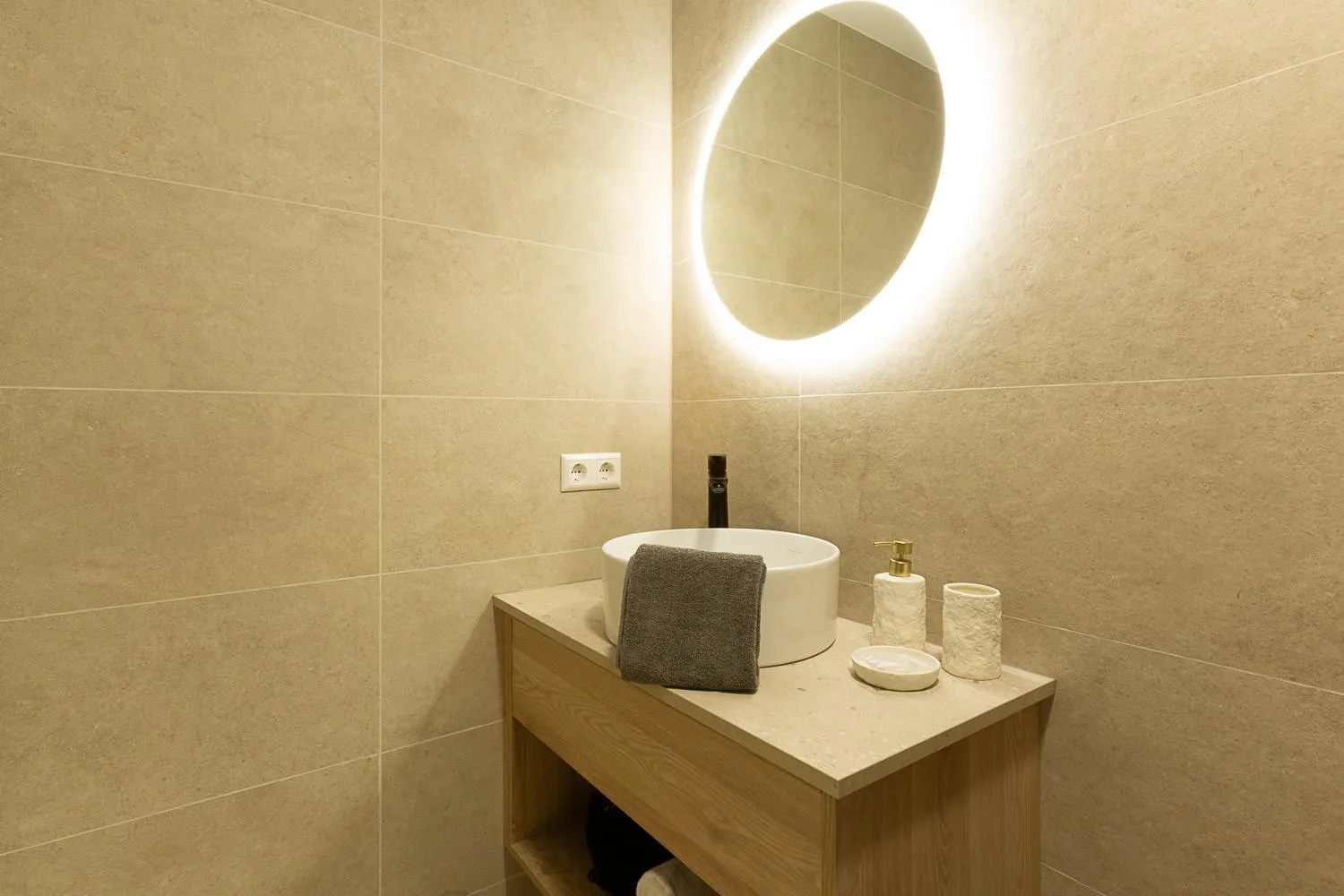 Bathroom in Beachfront Boutiquehotel