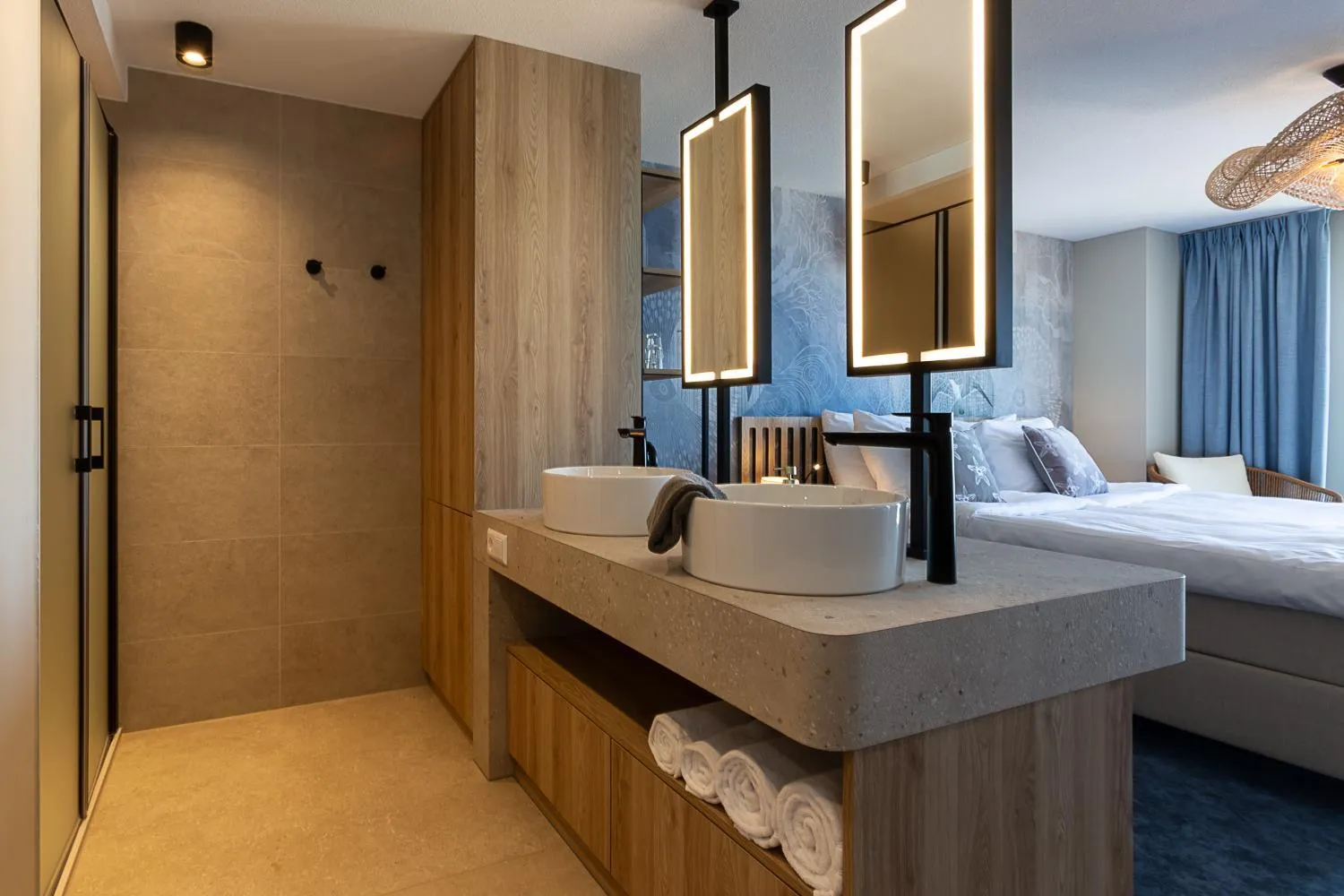 Bed in Beachfront Boutiquehotel