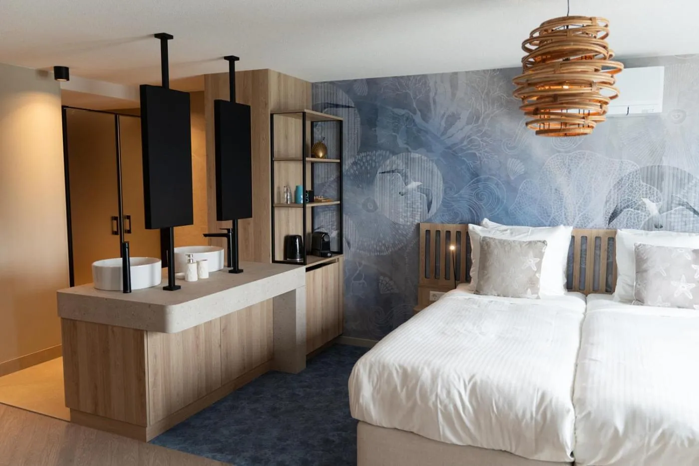 Bed in Beachfront Boutiquehotel