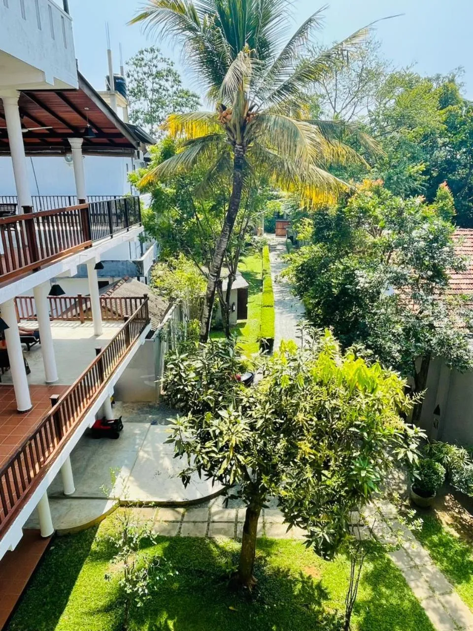 Garden view in Unawatuna Nor Lanka Hotel