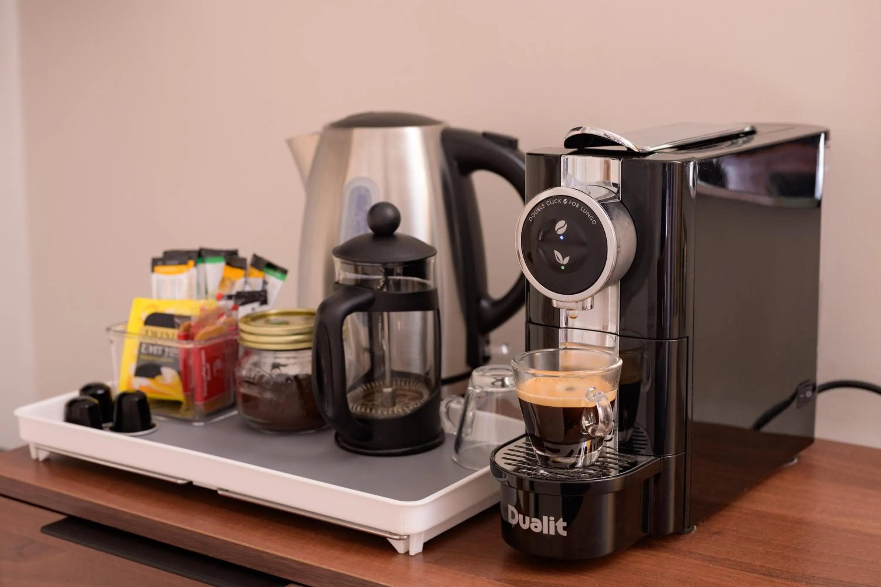 Coffee/tea facilities in Grey Harlings Rooms