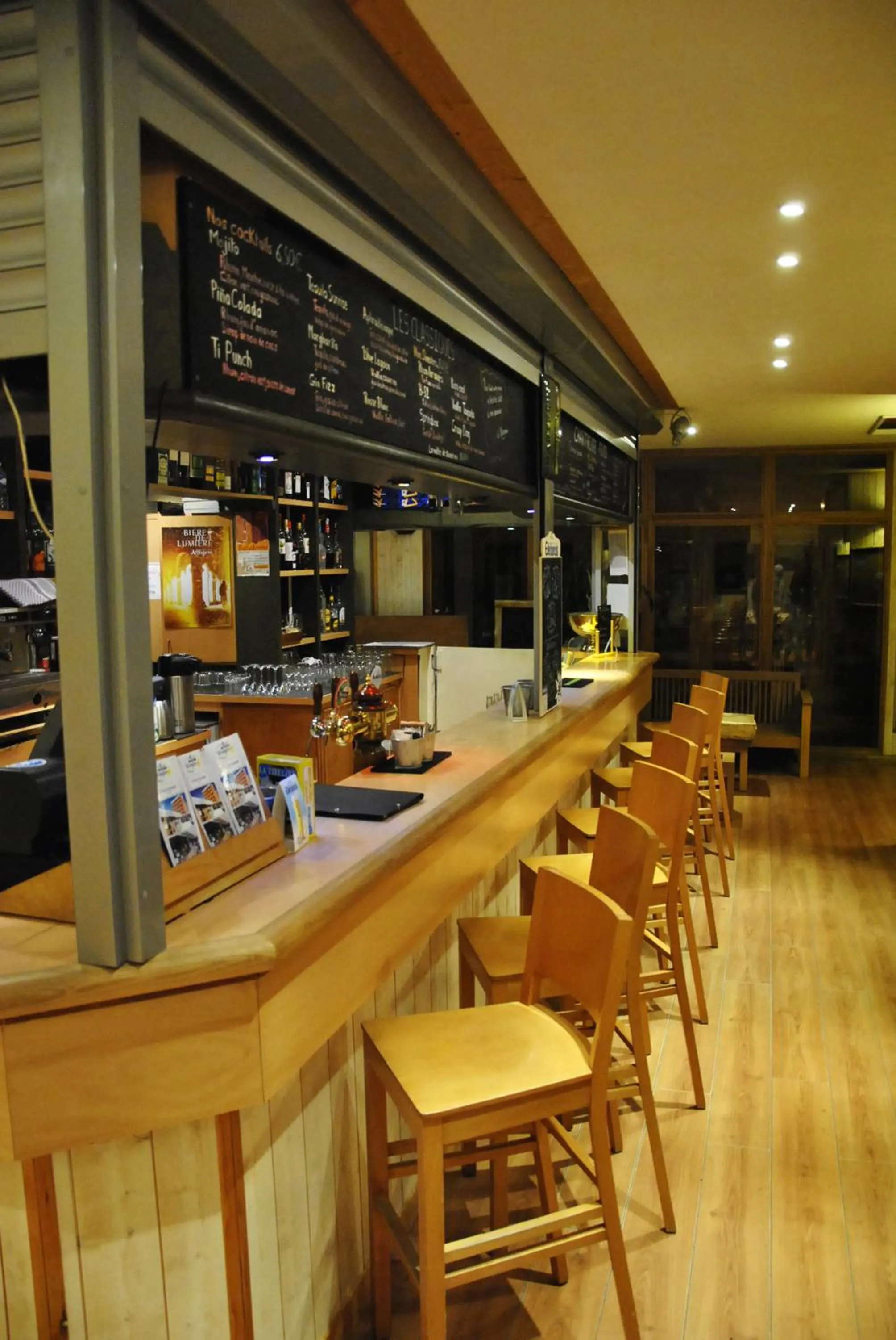 Lounge or bar in Résidence La Bérangère