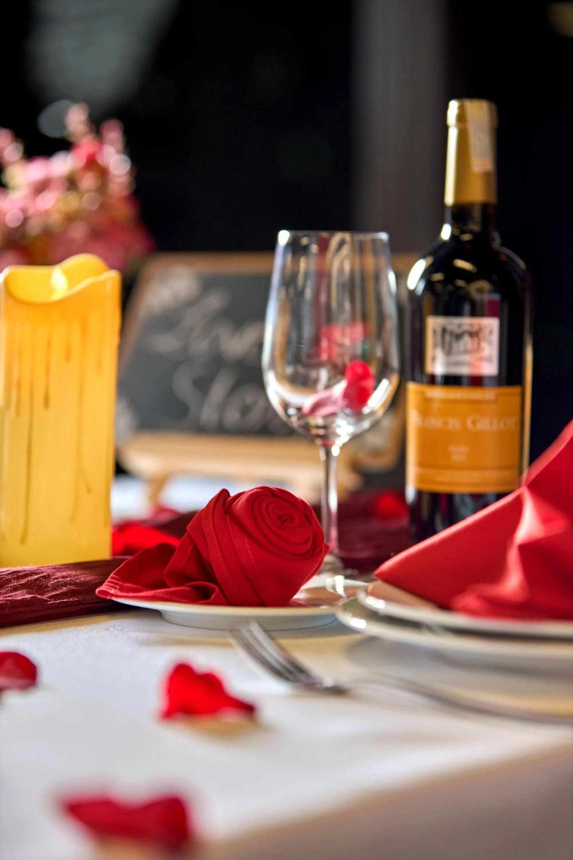 Food and drinks in PANAMA Nha Trang Hotel