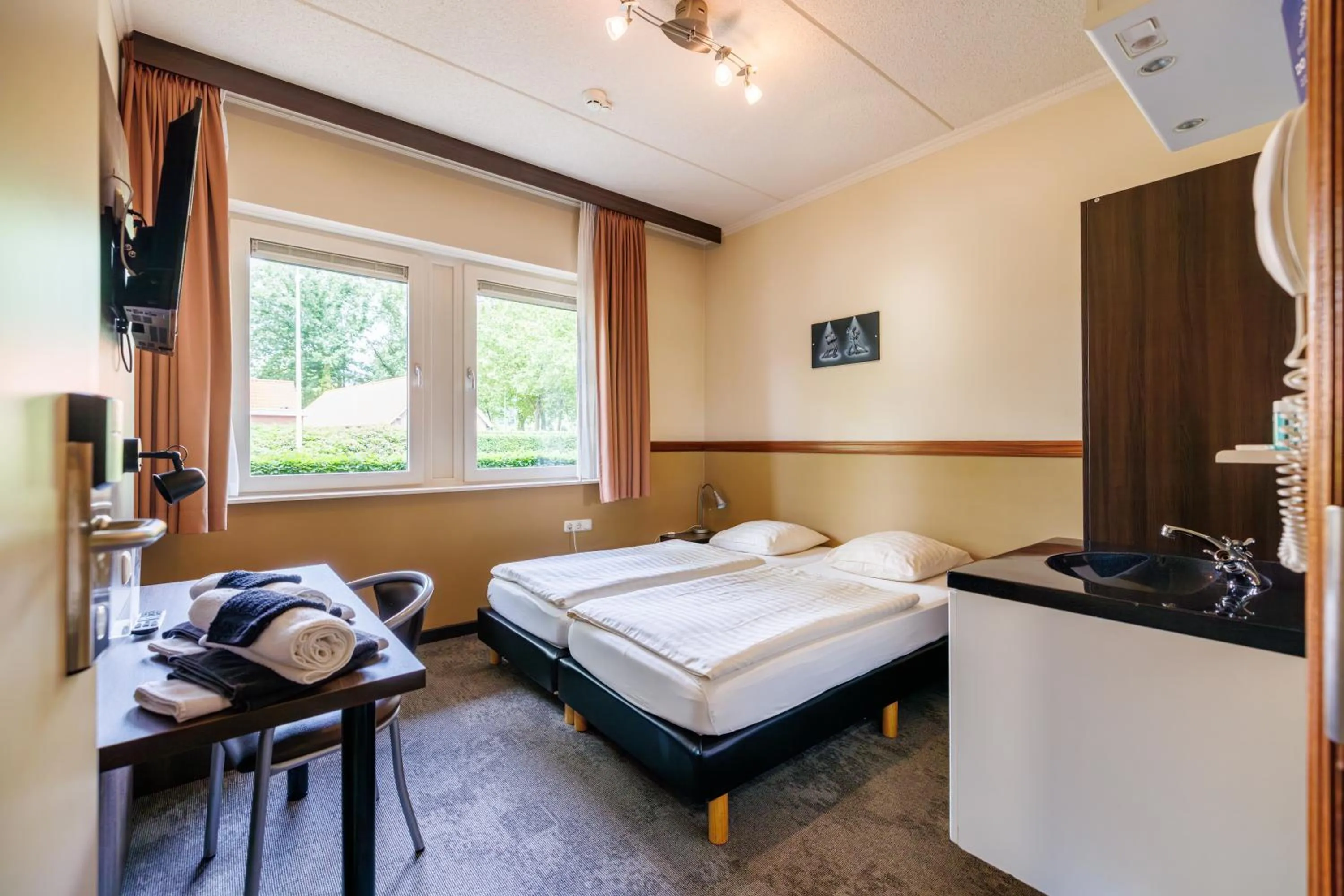 Photo of the whole room, Bed in Hotel Frans op den Bult