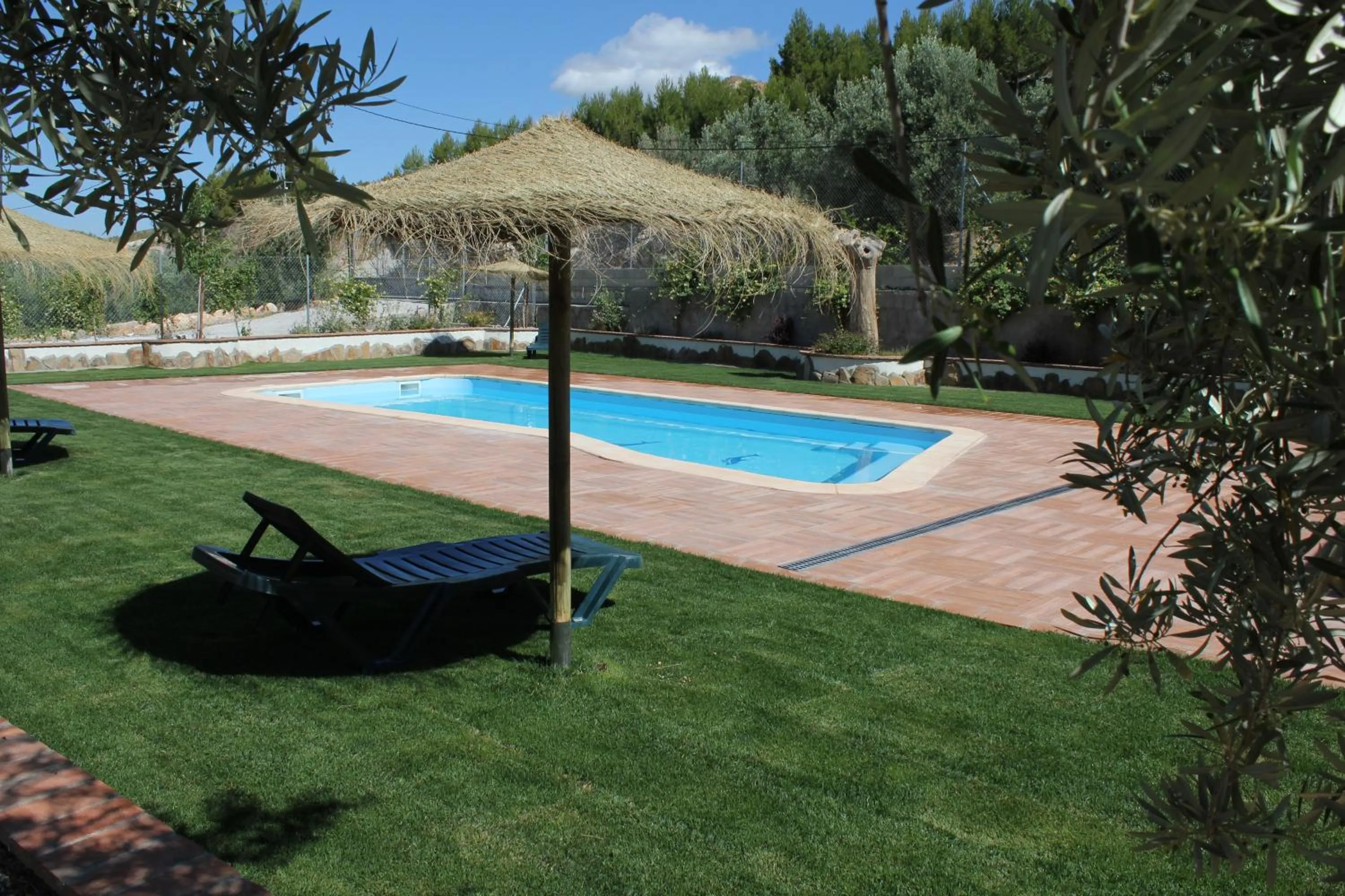 Swimming pool in Hotel Rural Valle del Turrilla - Cazorlatur