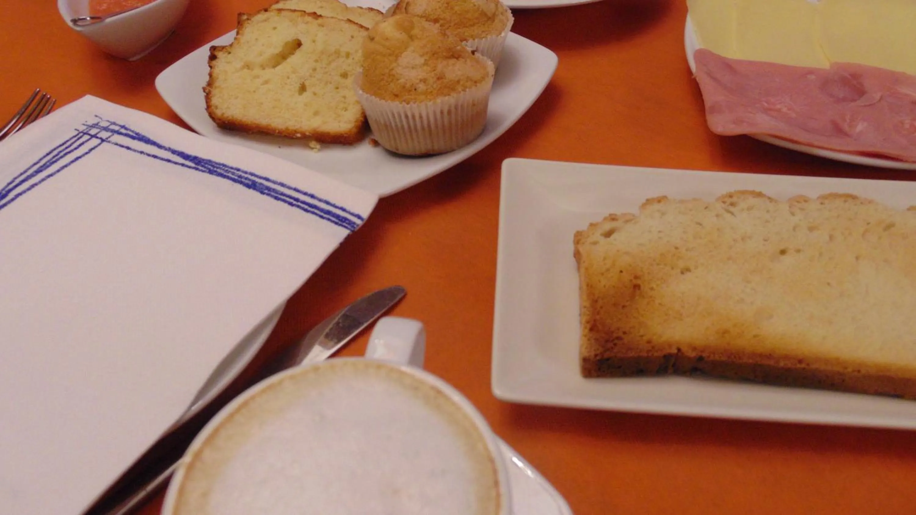Breakfast in Hotel Rural Valle del Turrilla - Cazorlatur