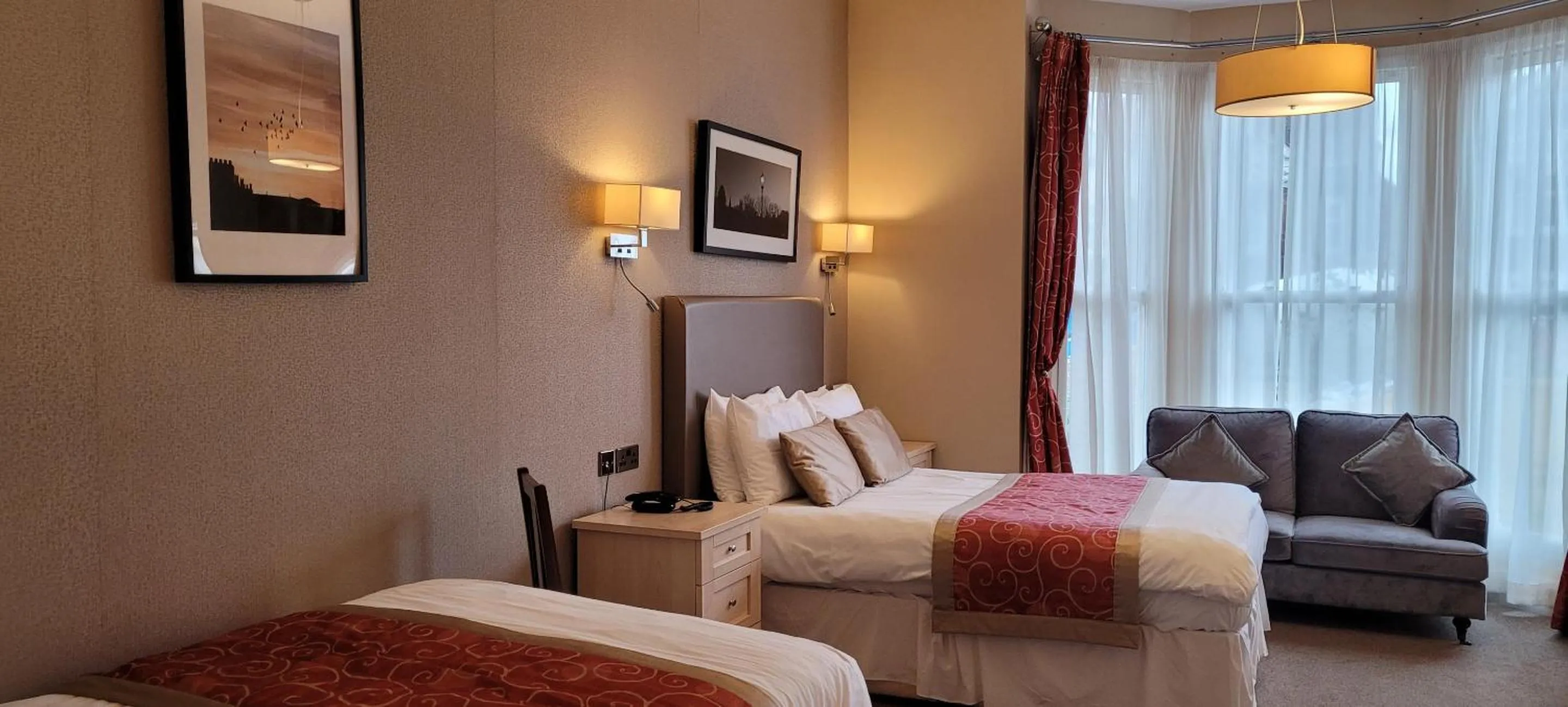 Bedroom, Bed in Victoria Park Lodge