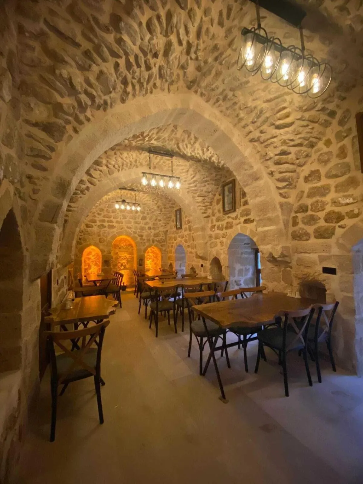Restaurant/places to eat in Marvel Hotel Mardin