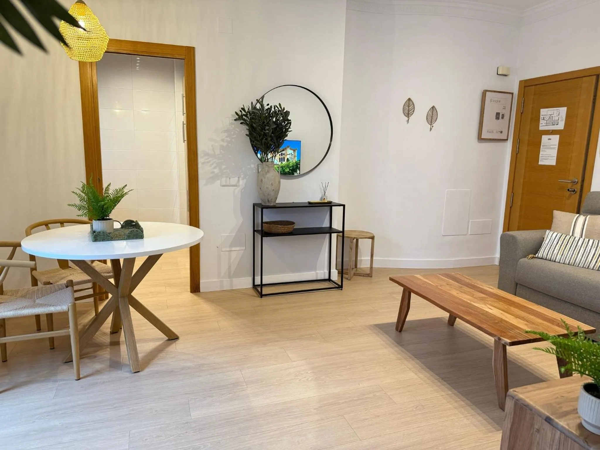 Life Apartments Alameda Colón