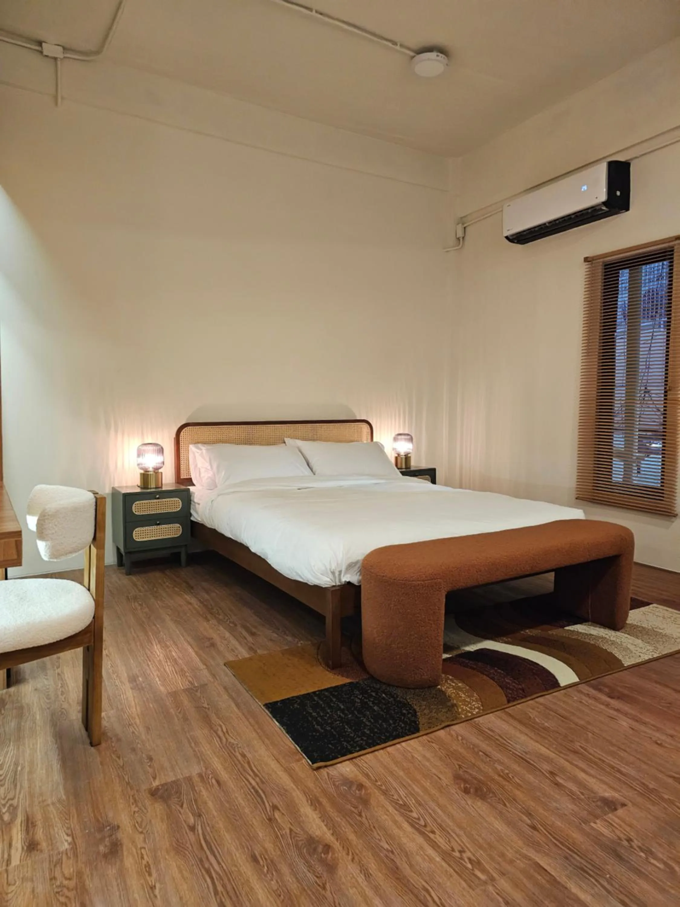 Bed in Yaowarat Stay