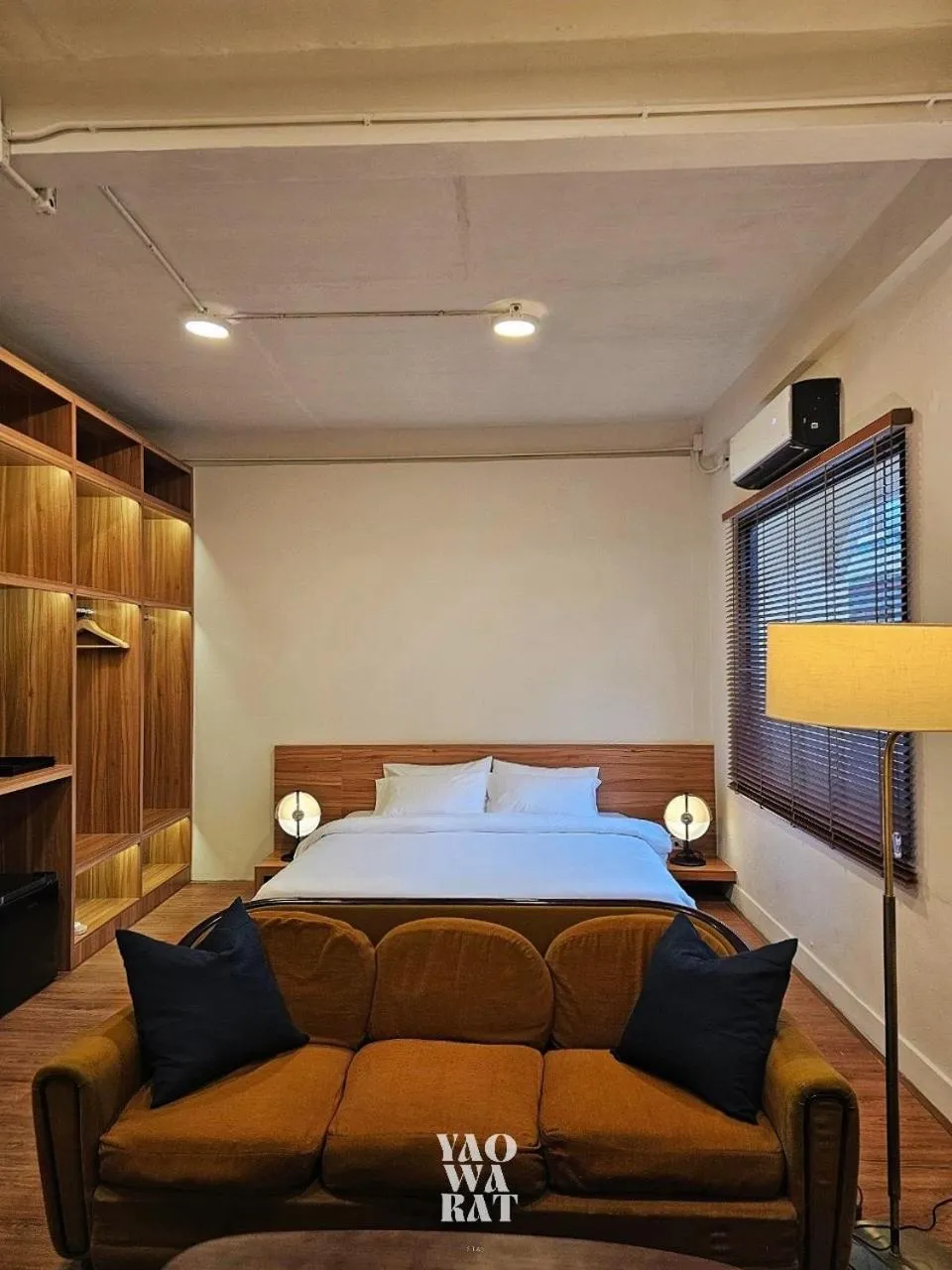 Bed in Yaowarat Stay