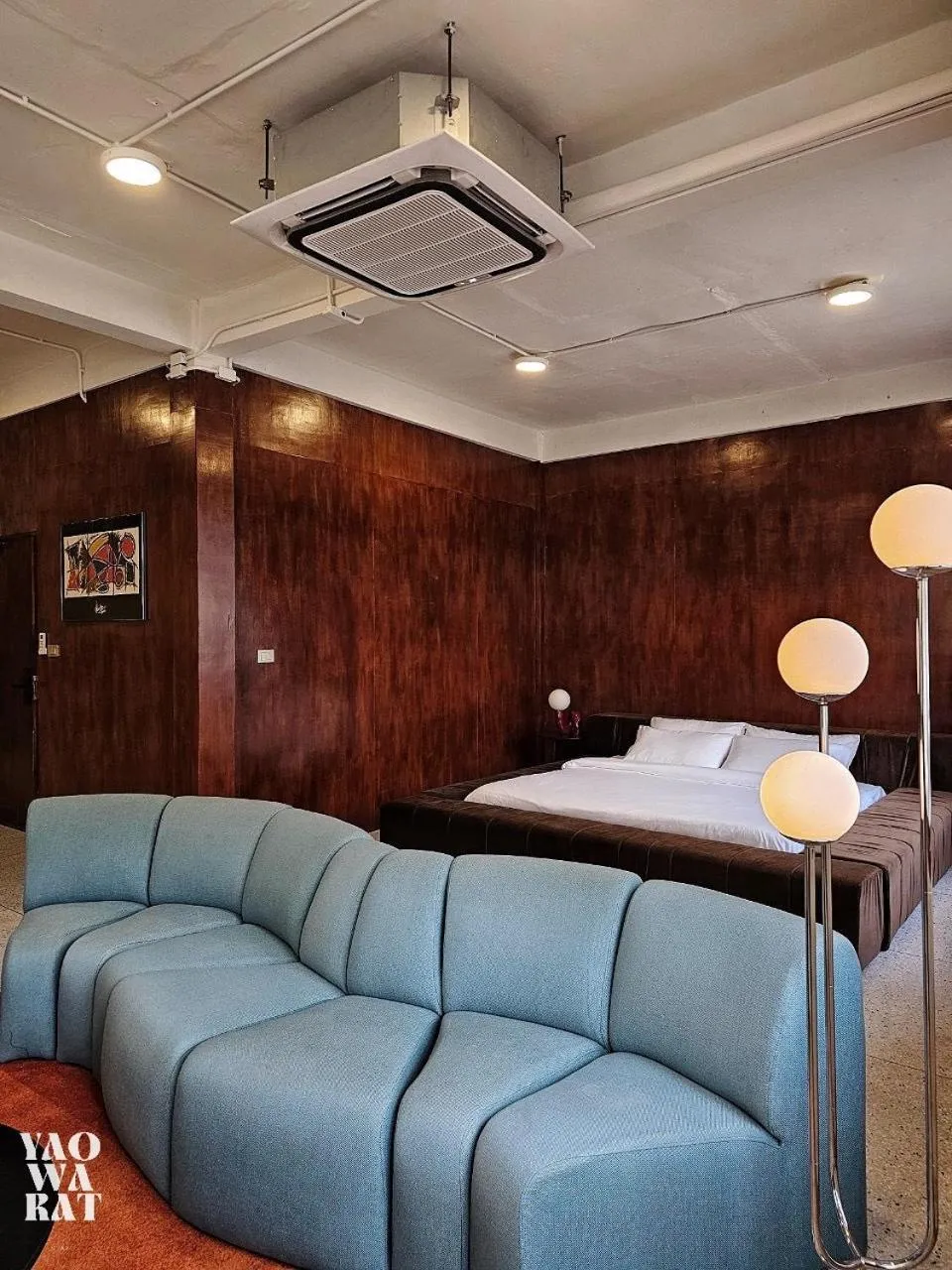 Bed in Yaowarat Stay