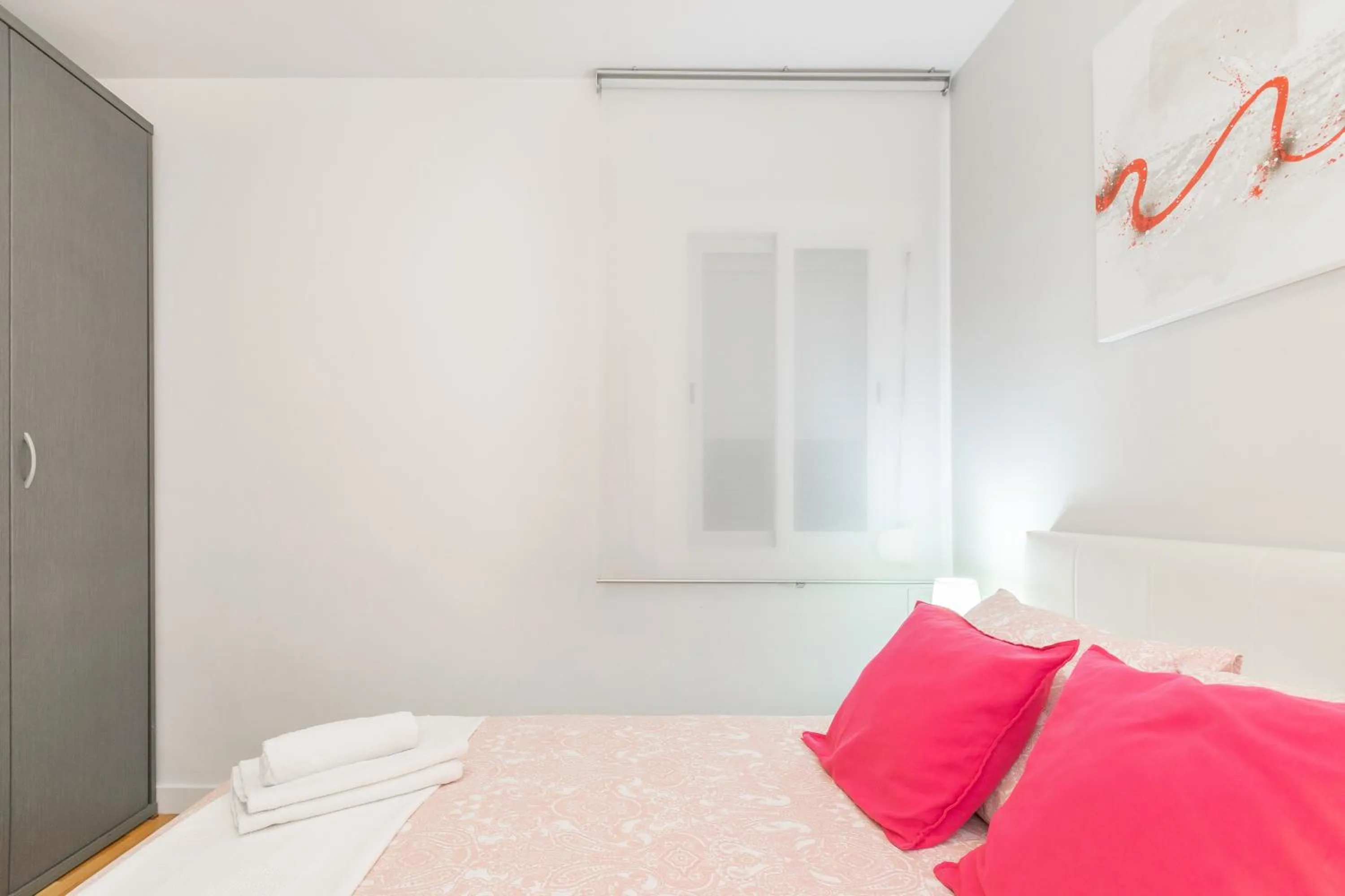 Bedroom, Bed in Elegance Barcelona Rentals