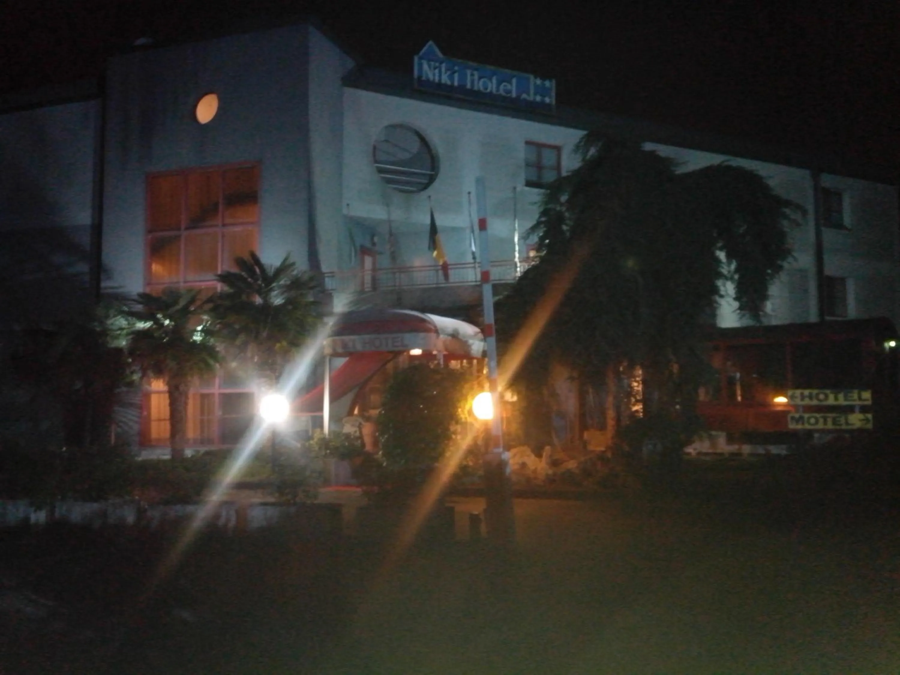 Facade/entrance in Hotel Niki