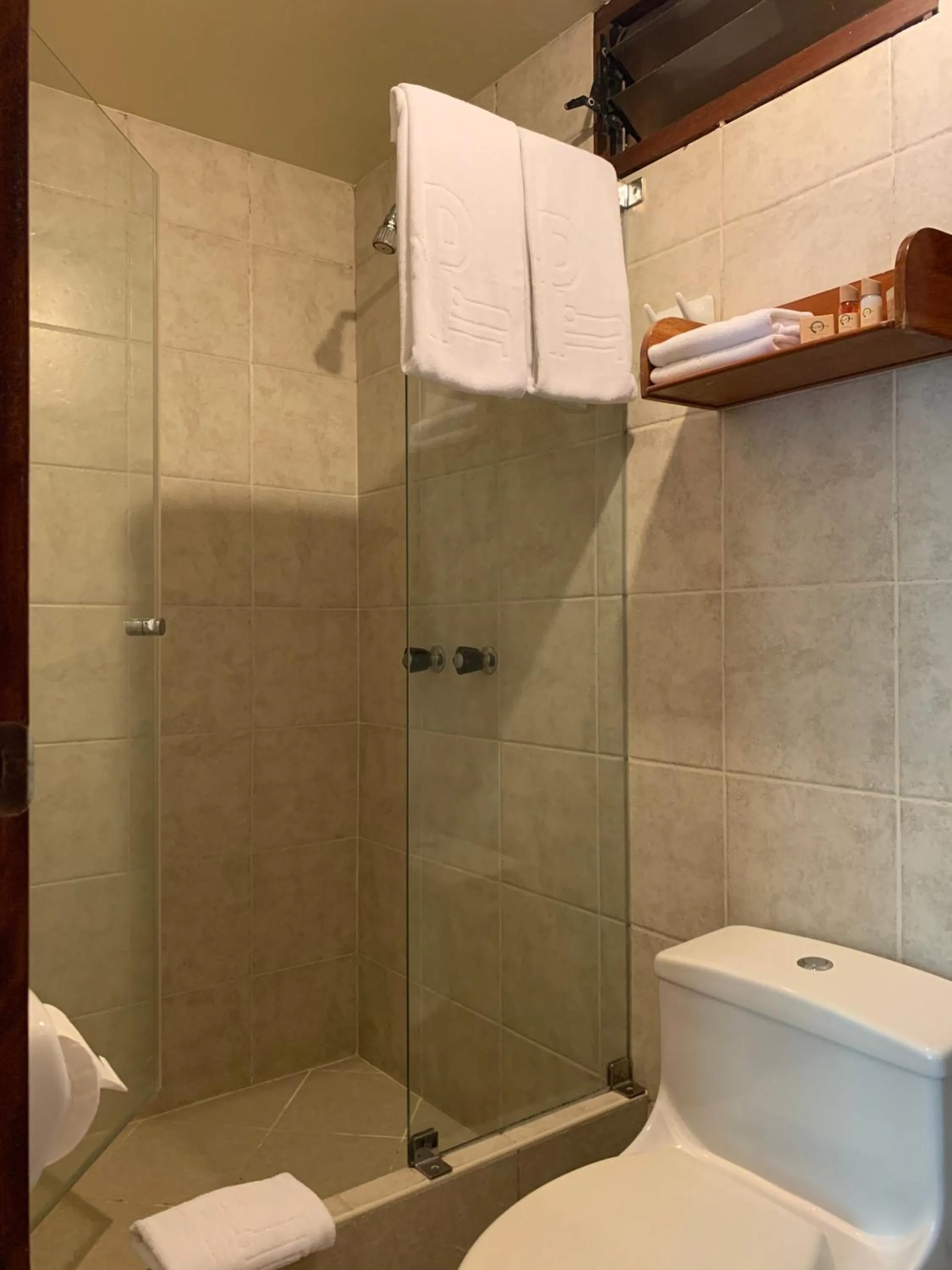 Shower in Panorama B&B