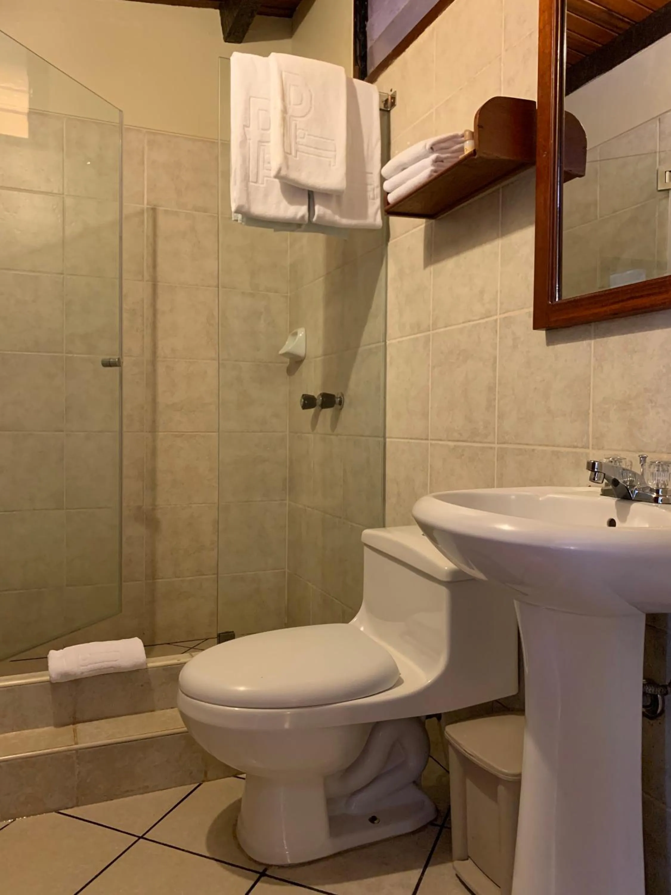 Shower in Panorama B&B