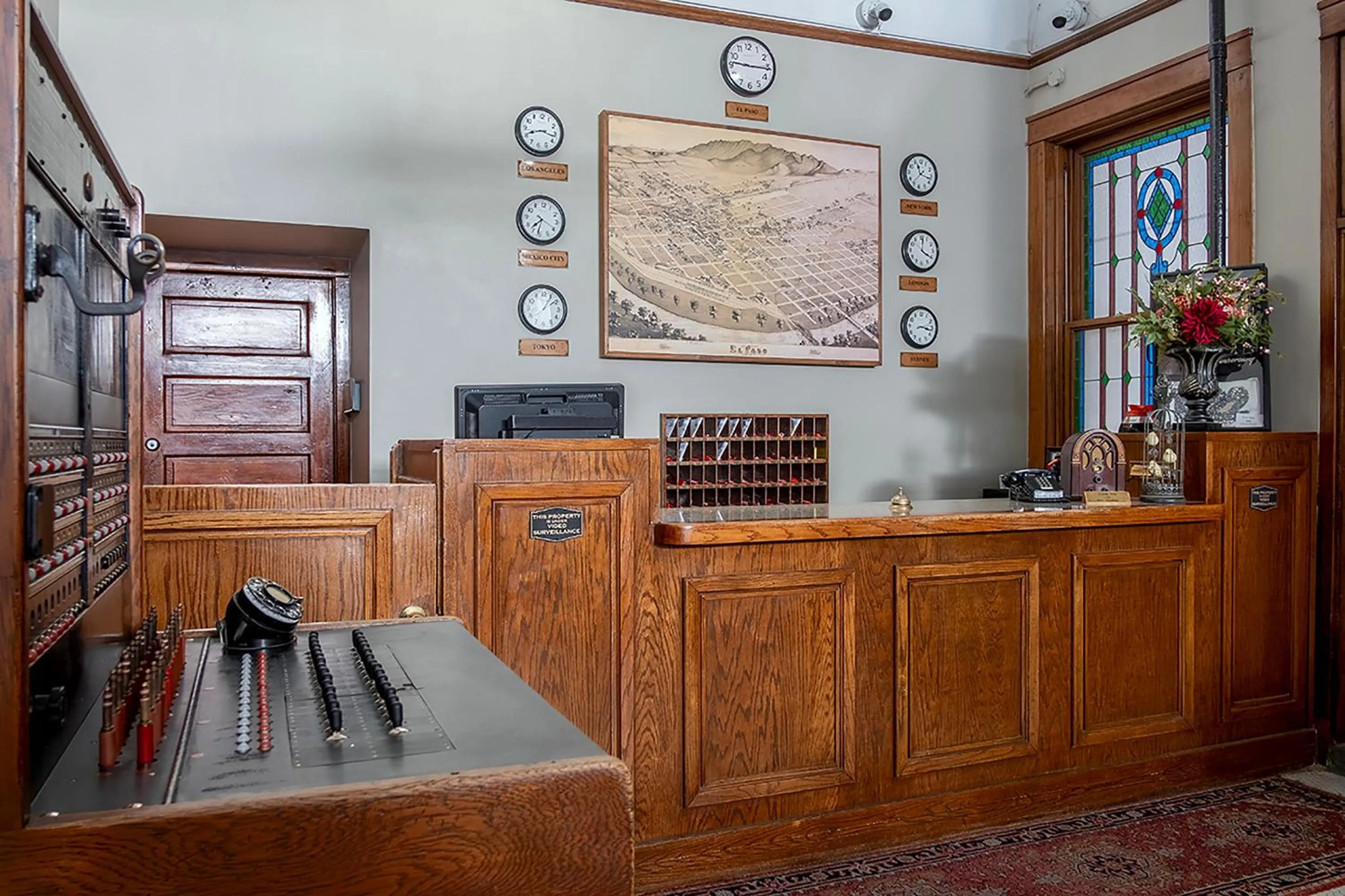 Lobby or reception in Gardner Hotel & Hostel