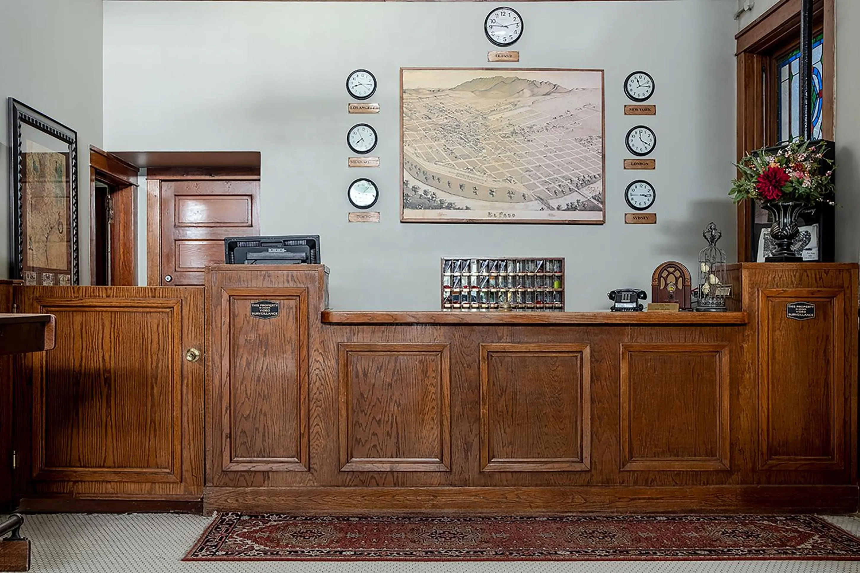 Lobby or reception in Gardner Hotel & Hostel