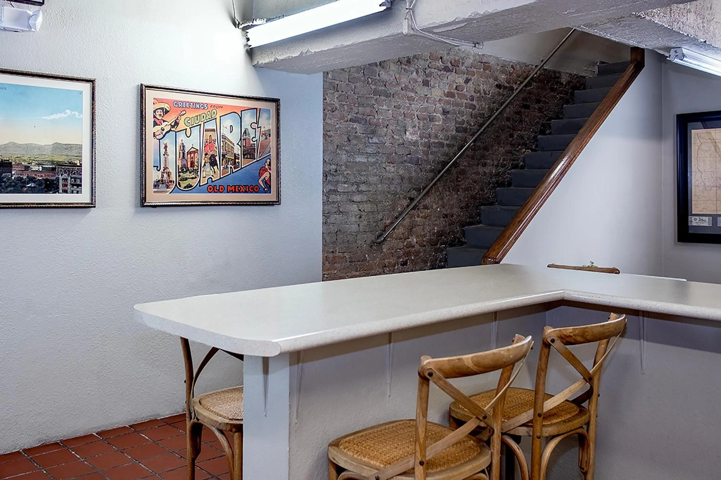 Dining area in Gardner Hotel & Hostel