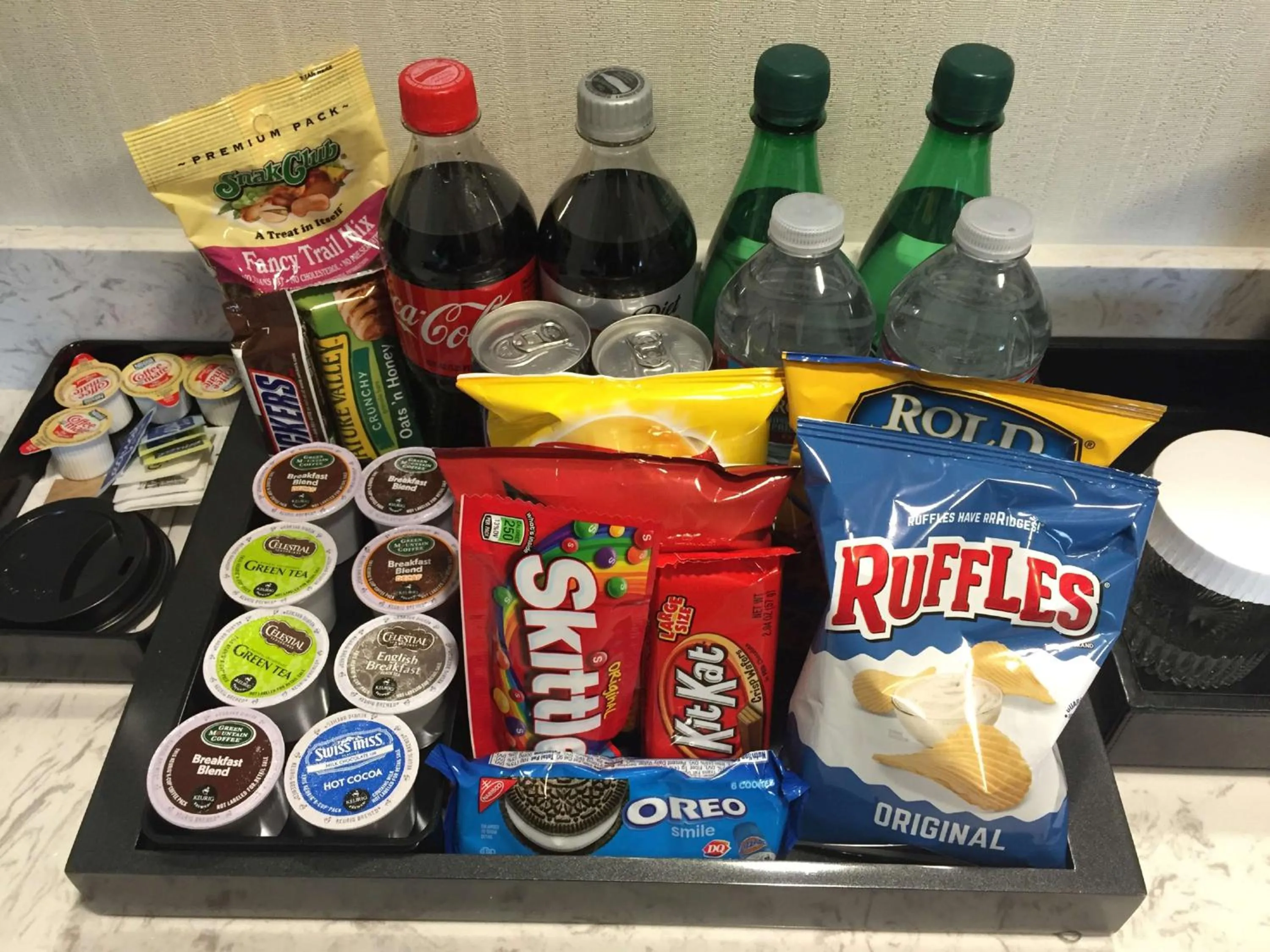 Kitchen or kitchenette in Embassy Suites Portland/Hillsboro