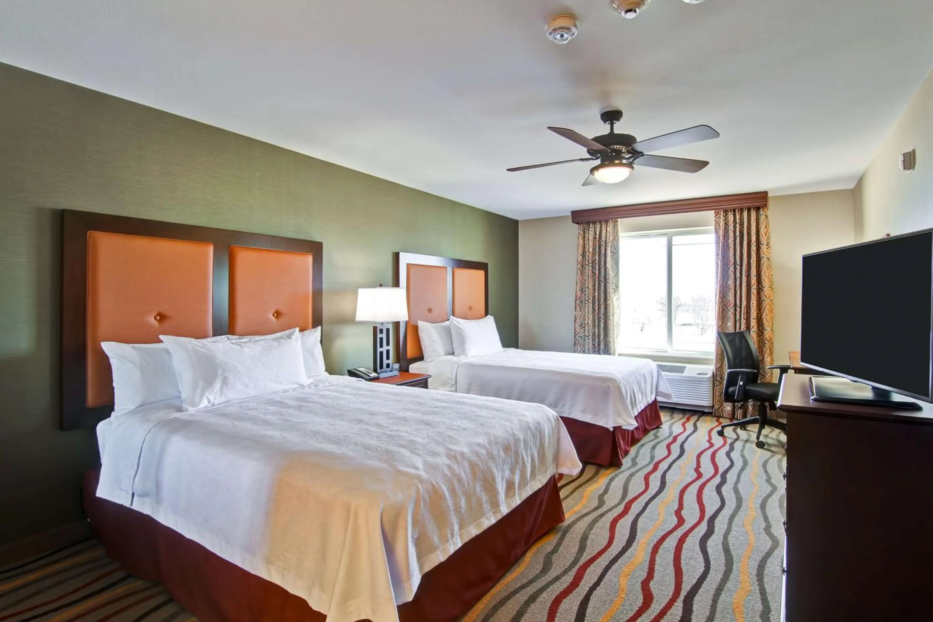 Bed in Homewood Suites by Hilton Richland