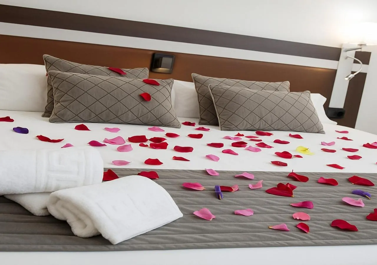 Bed in HOSTAL LAS PALOMAS