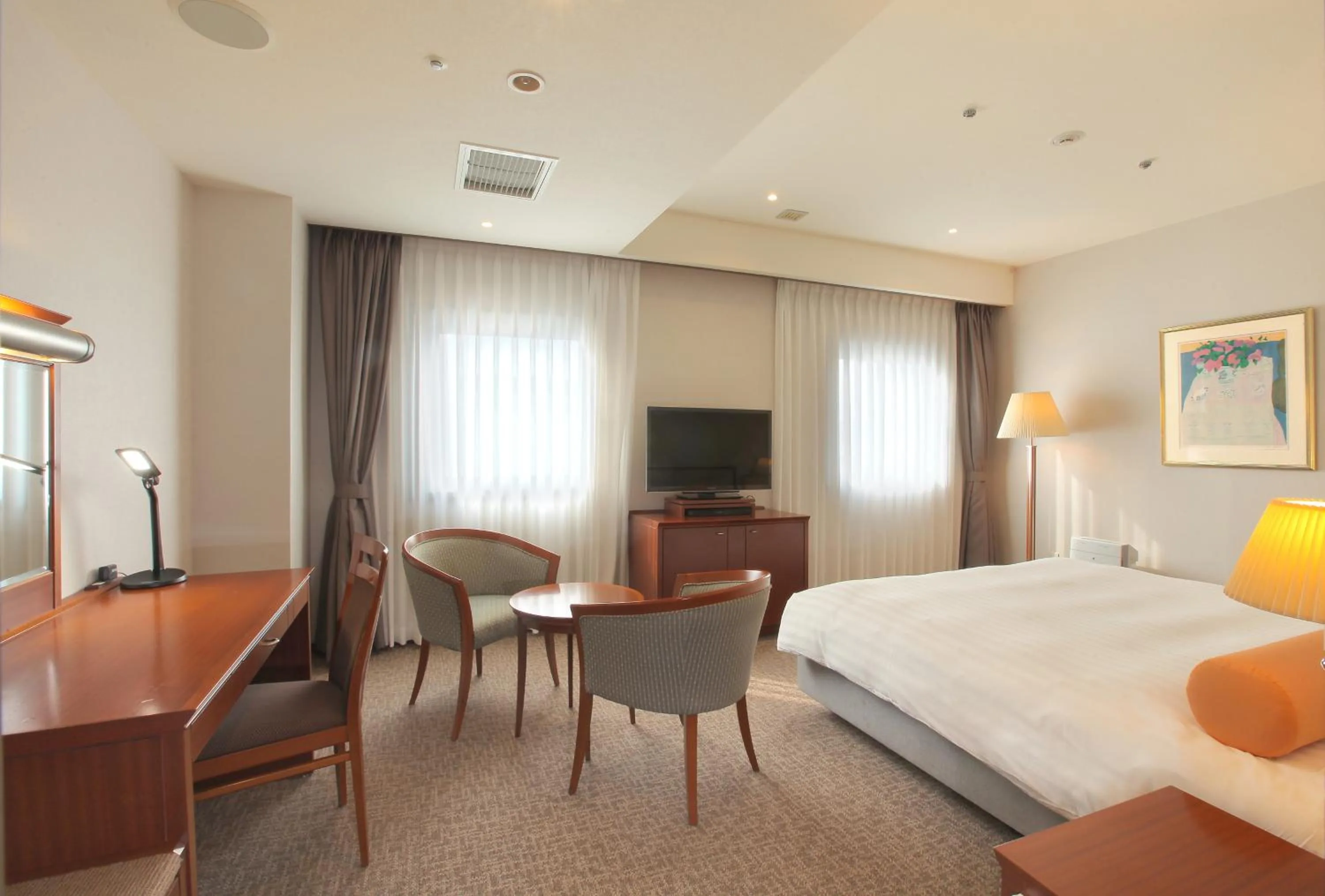 Day, Bed in Odakyu Station Hotel Hon-Atsugi