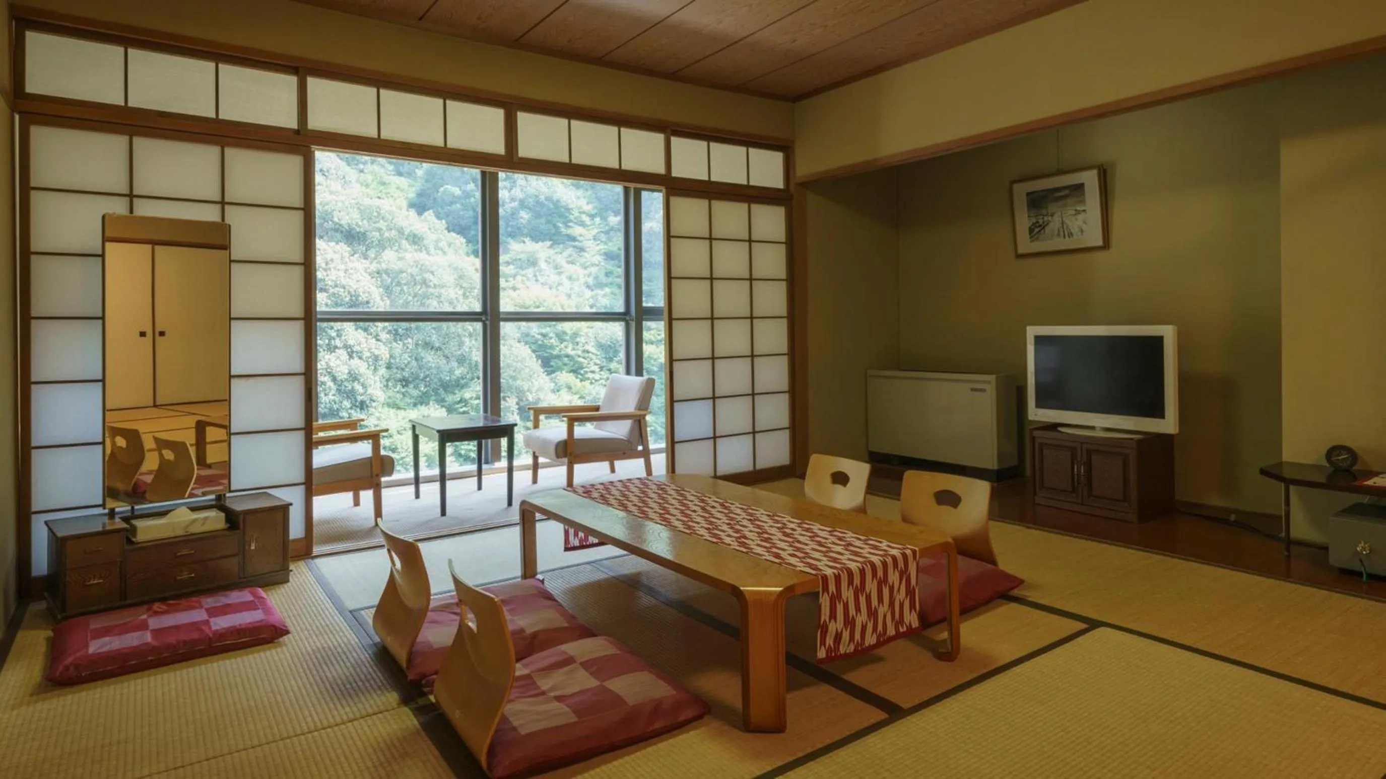 Photo of the whole room, Bed in Okudogo Ichiyunomori