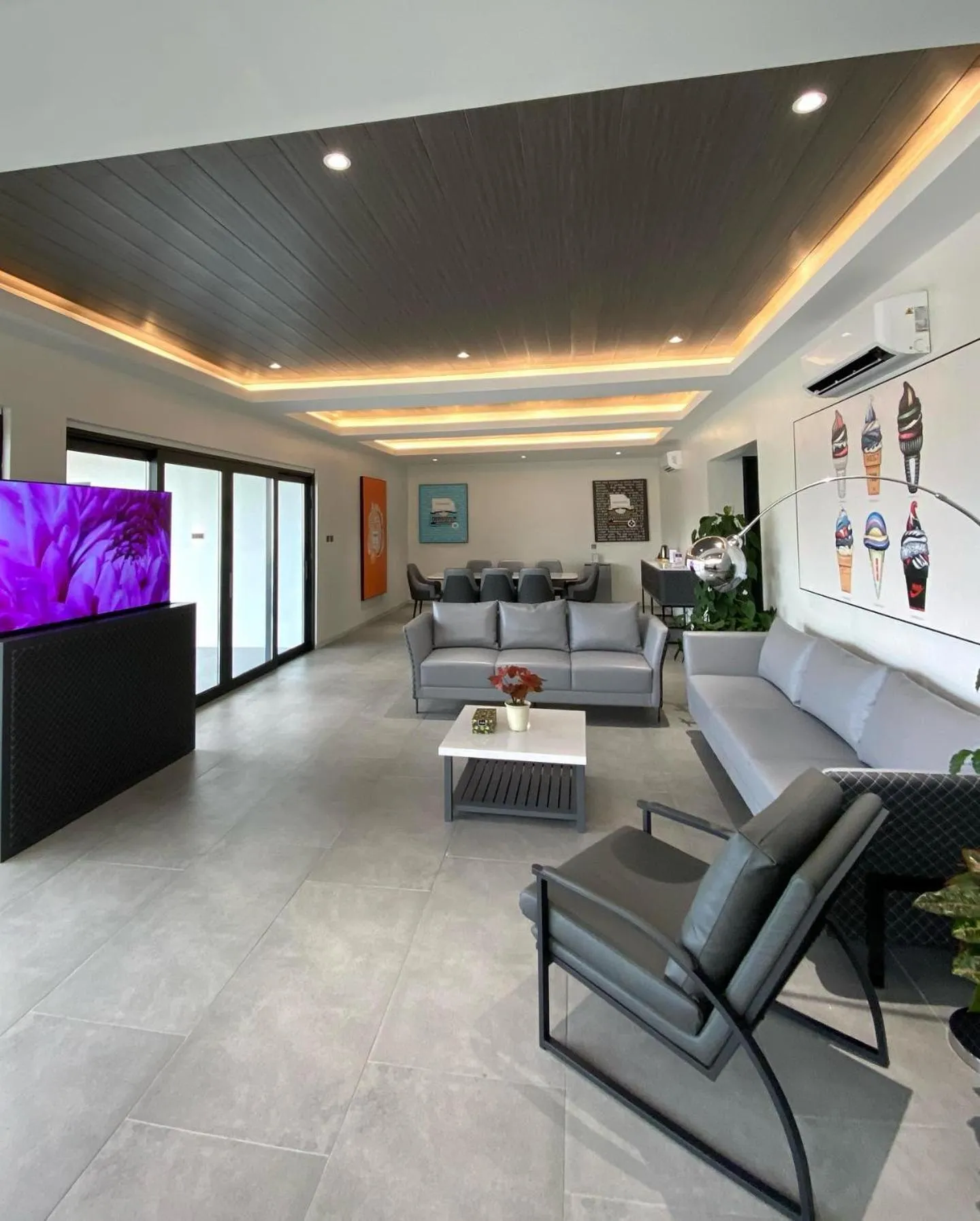 Living room in The Vineyard at Tanauan