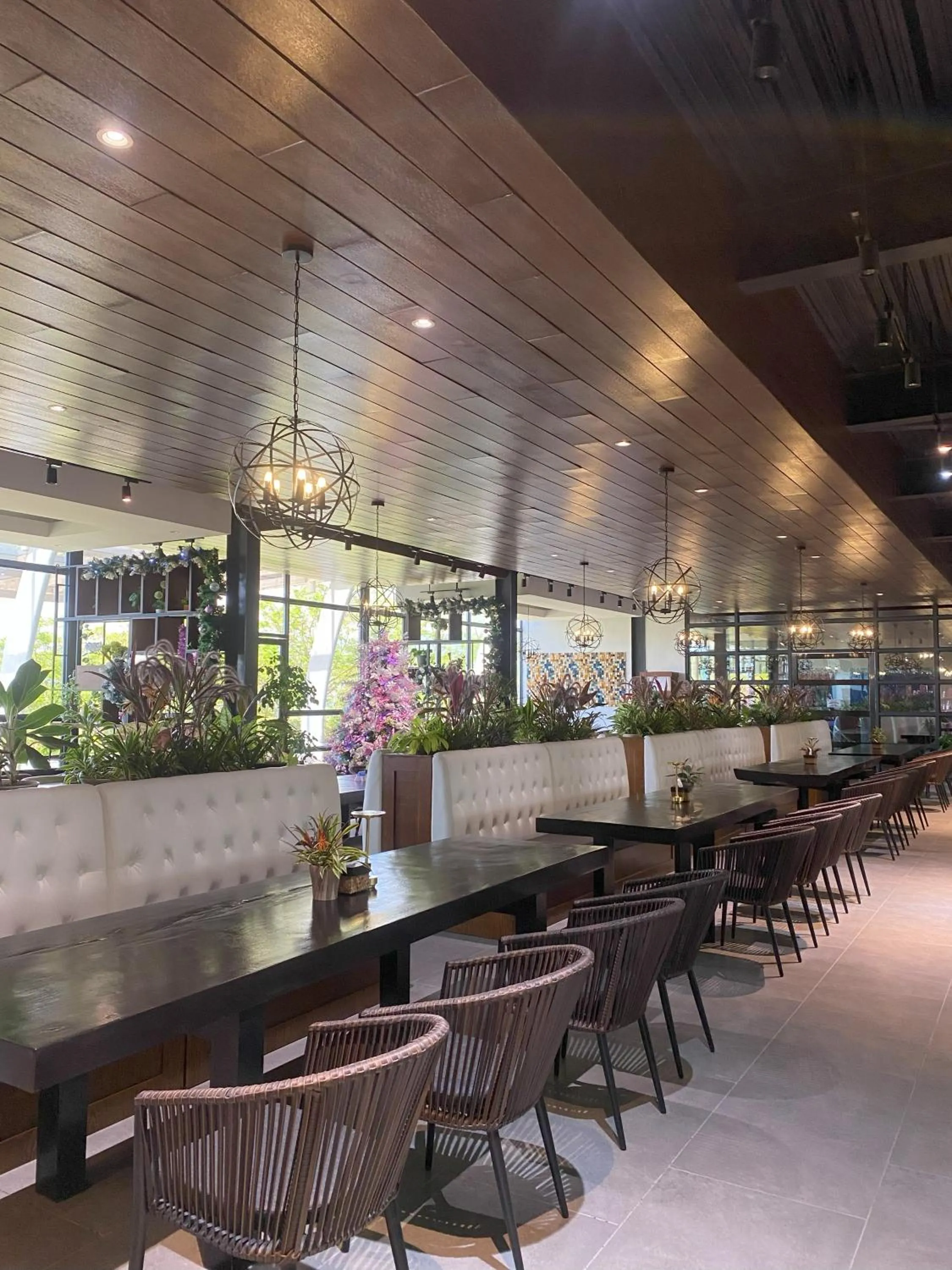 Restaurant/places to eat in The Vineyard at Tanauan