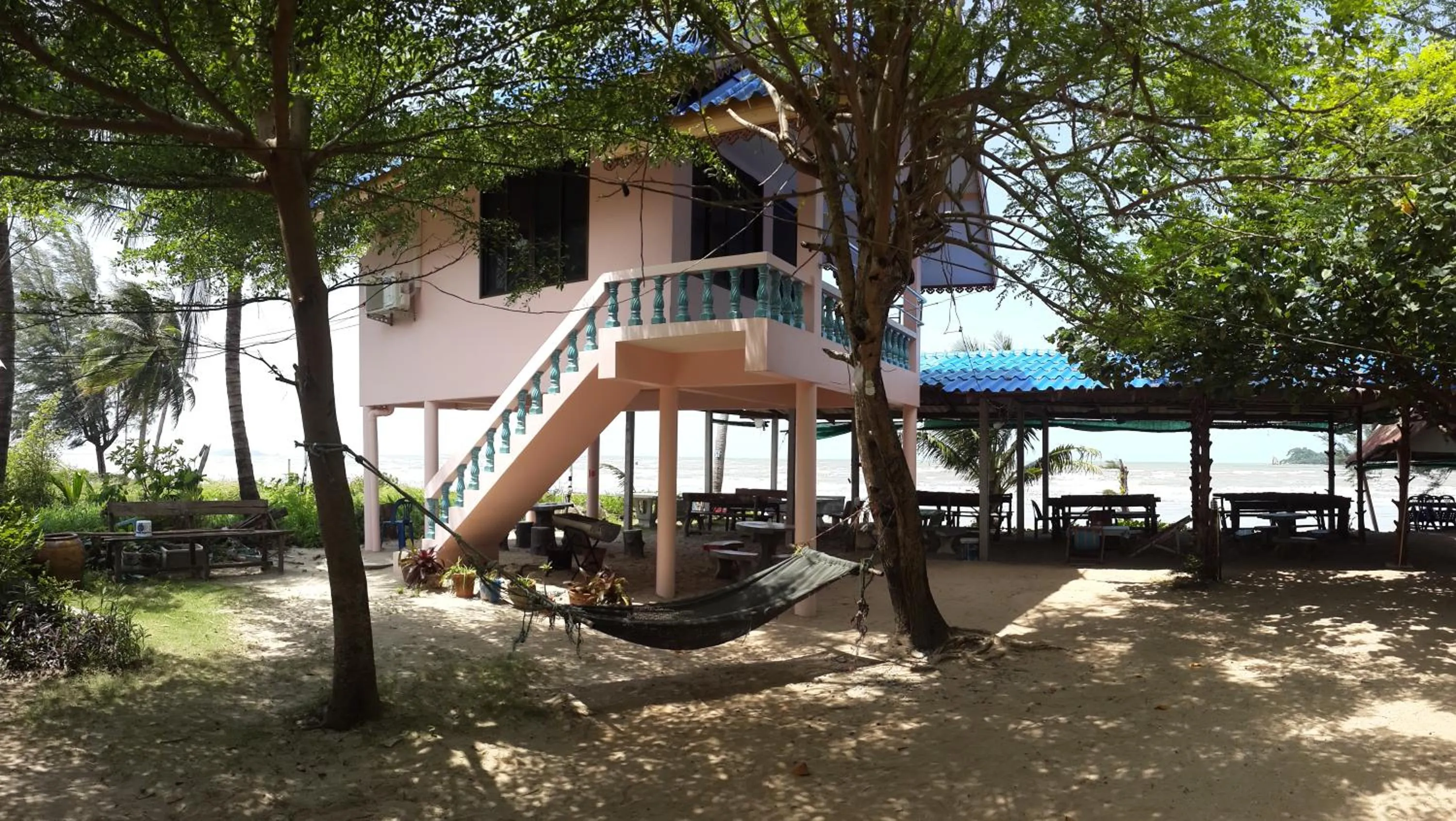 Facade/entrance in Chaiwat Resort