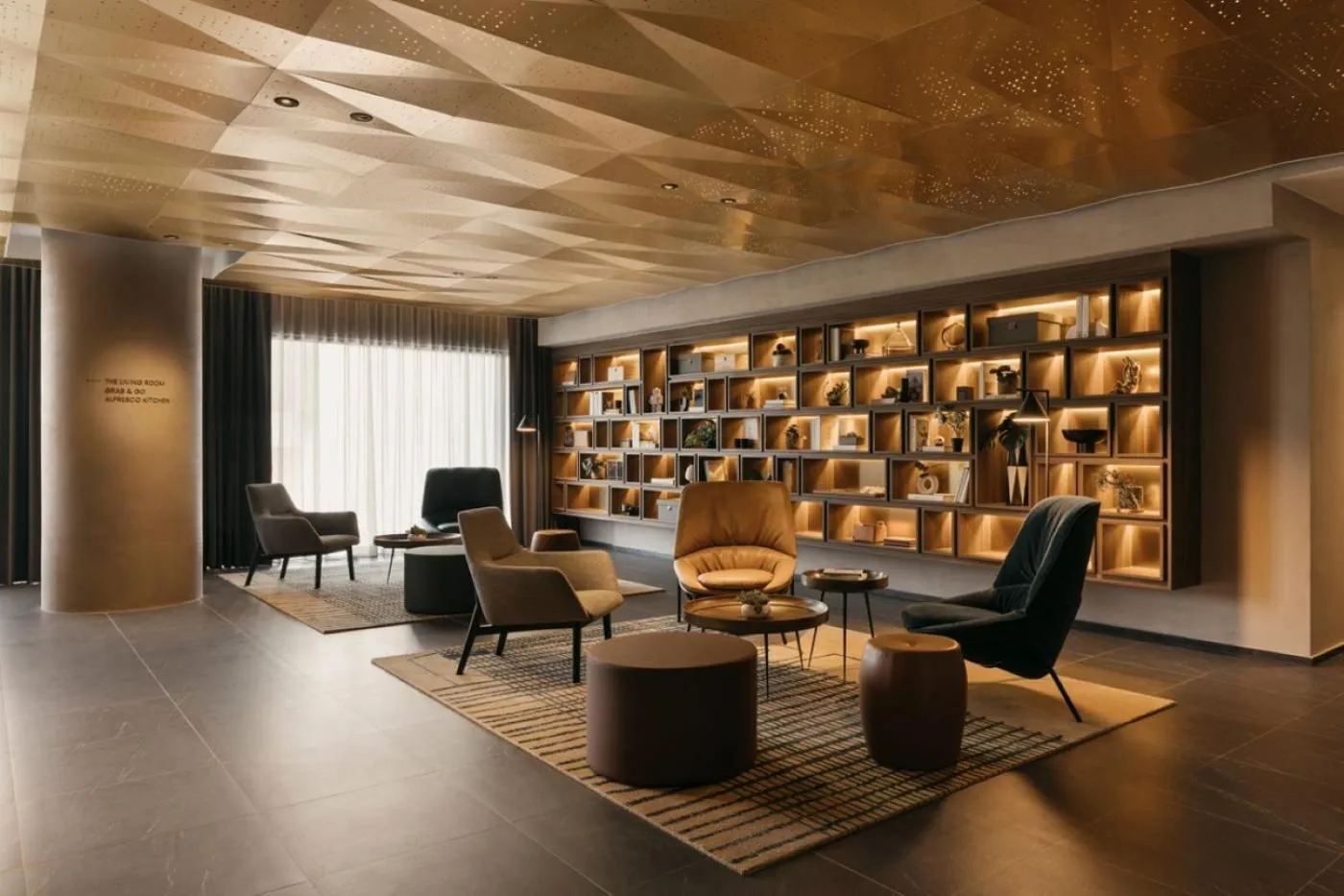 Lounge or bar in Quincy House Singapore by Far East Hospitality