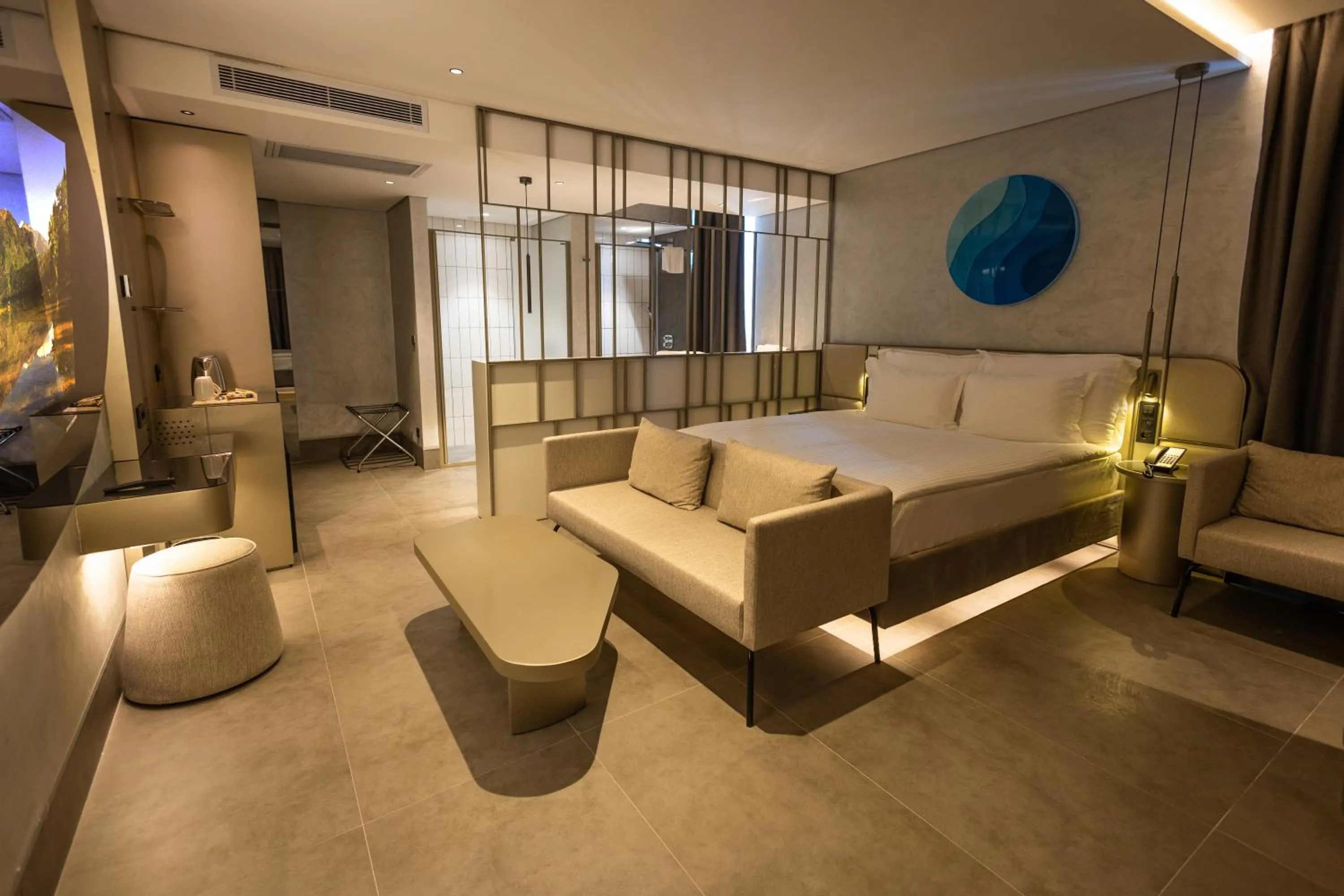 TV and multimedia in Four Hills Hotel