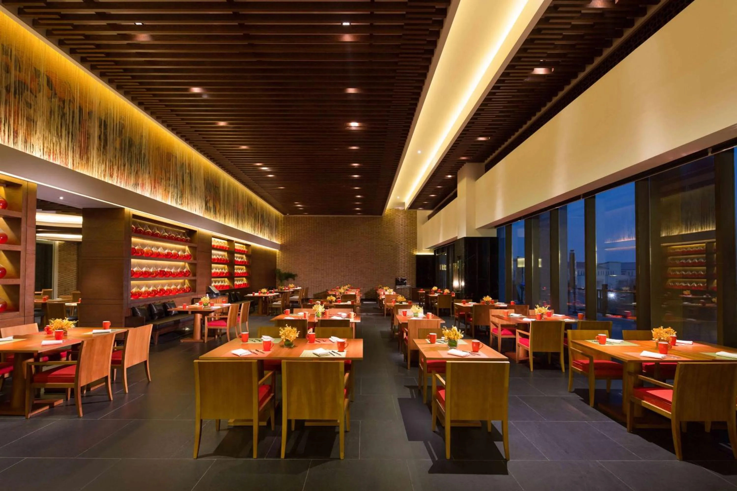 Breakfast, Restaurant/Places to Eat in Angsana Xian Lintong Hotel