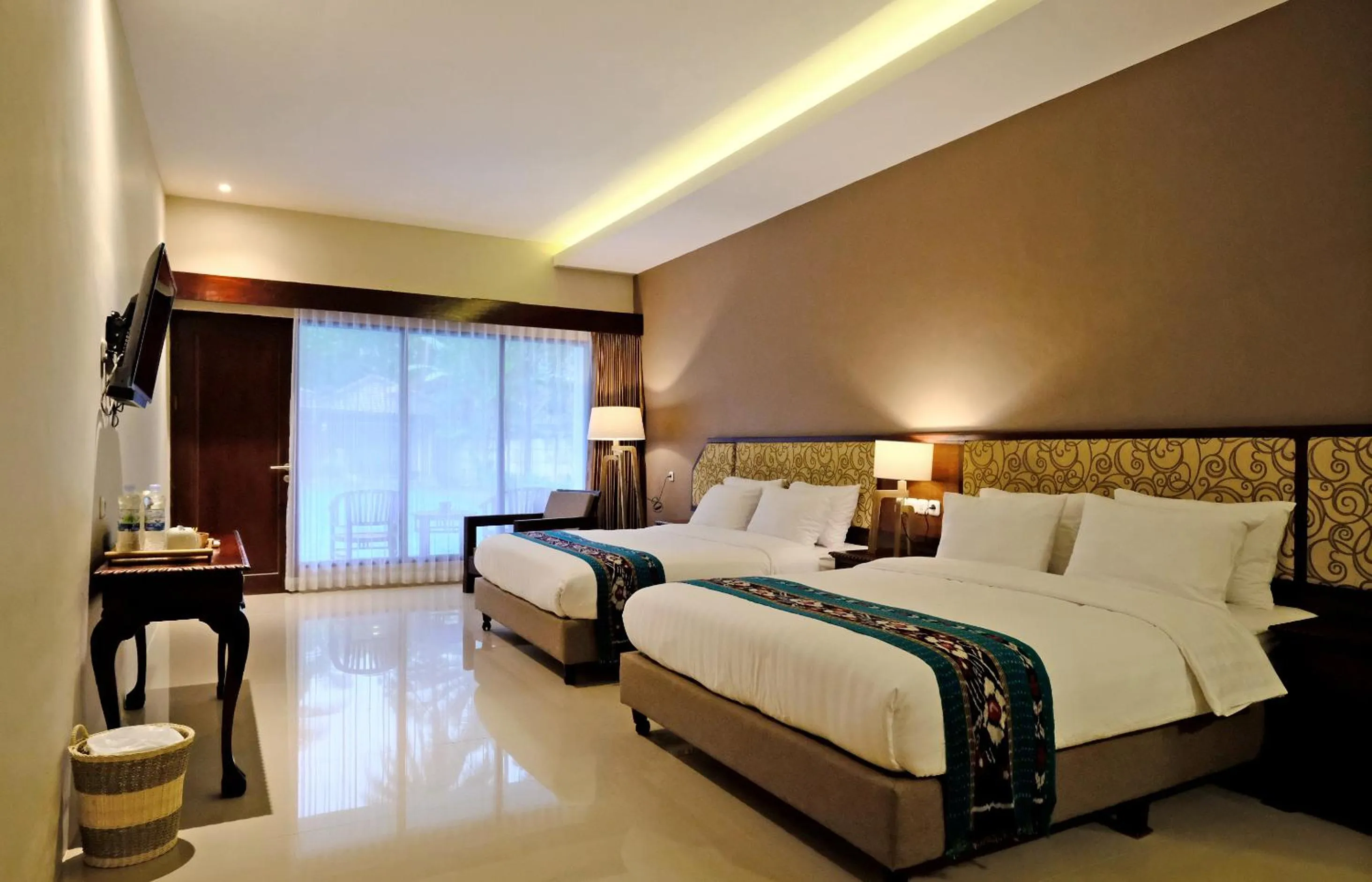 Bedroom, Bed in The Nalaya Hotel & Resto
