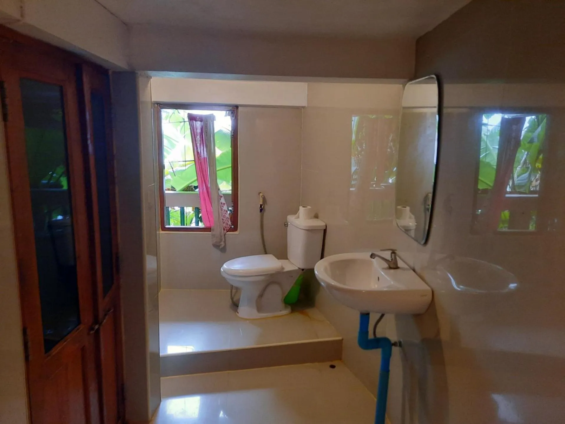 Hin Wong Apartments Dive & Snorkel Resort