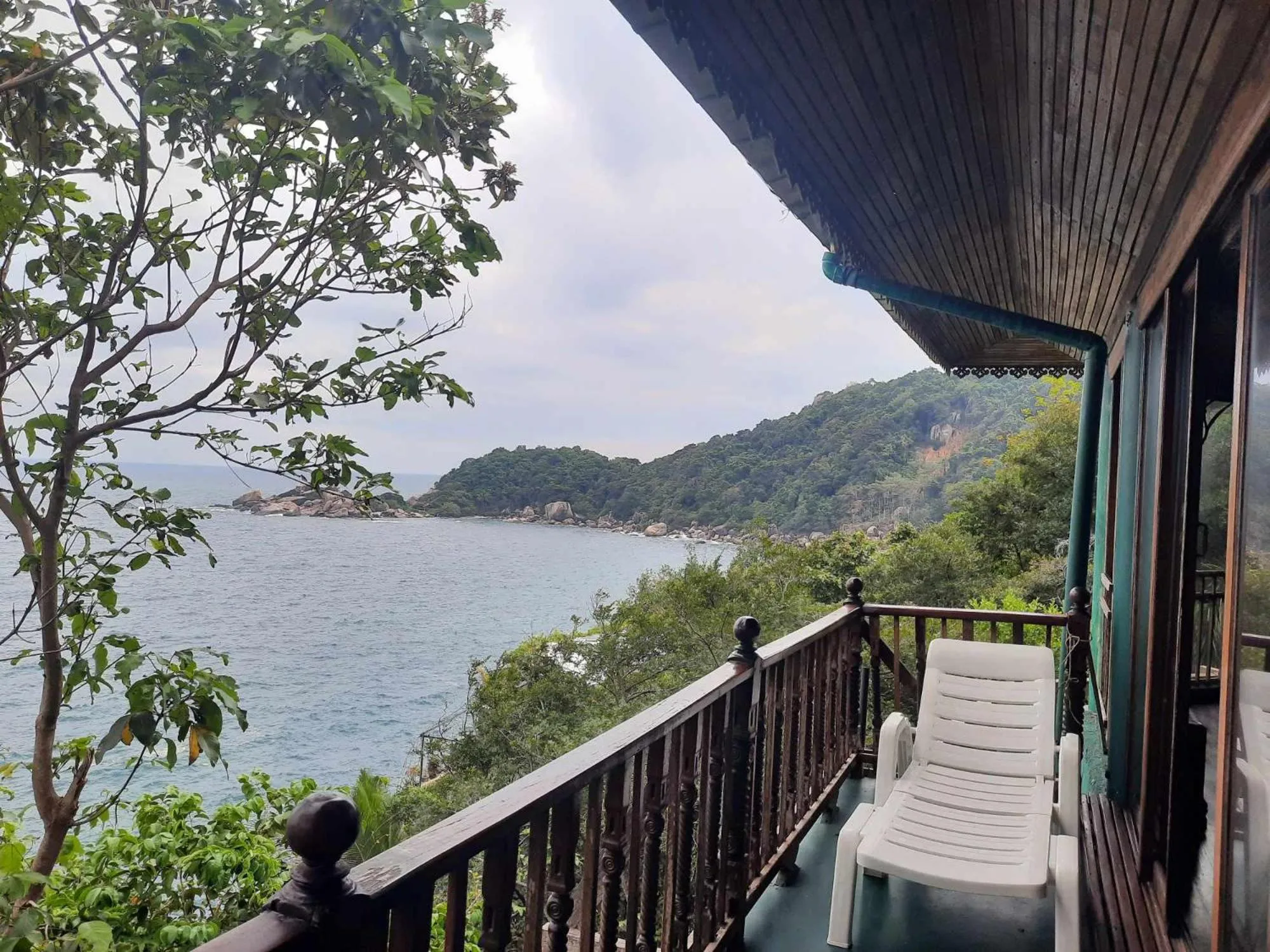 Hin Wong Apartments Dive & Snorkel Resort