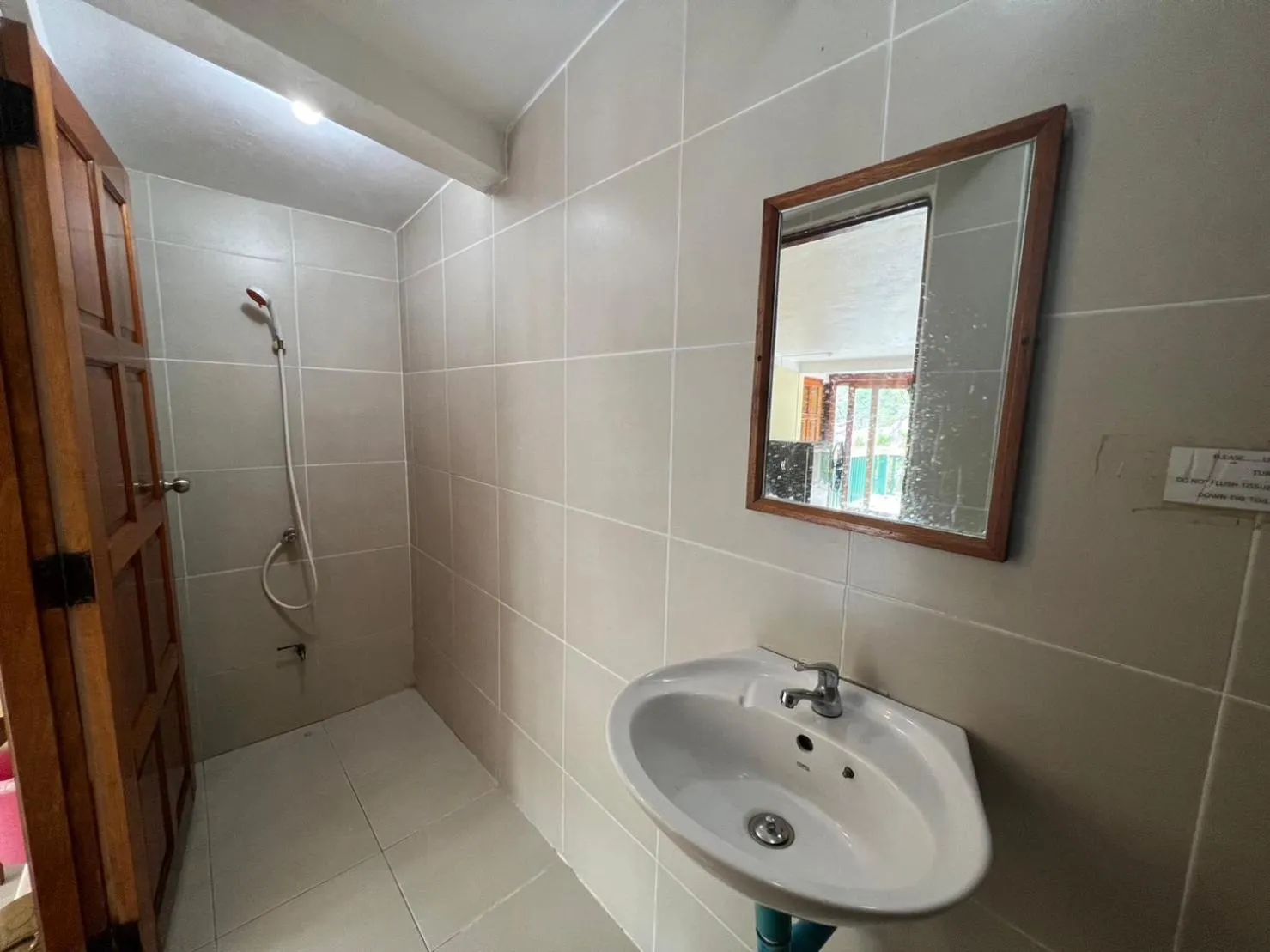 Hin Wong Apartments Dive & Snorkel Resort