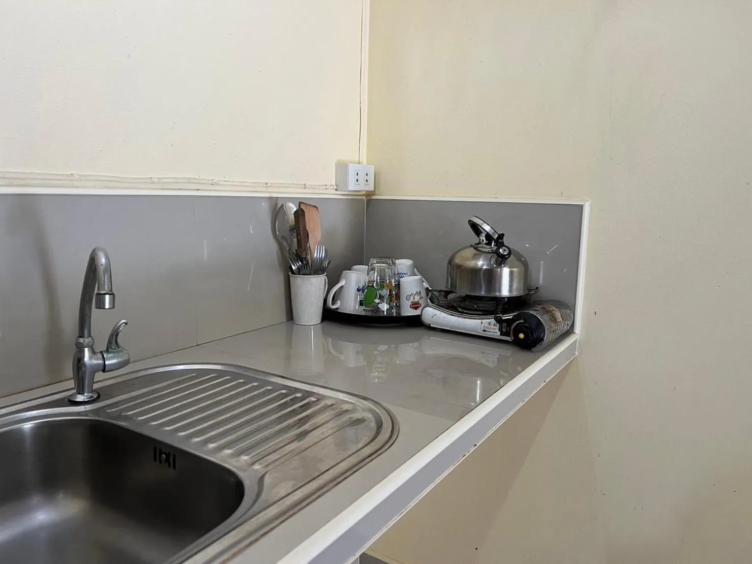 Hin Wong Apartments Dive & Snorkel Resort