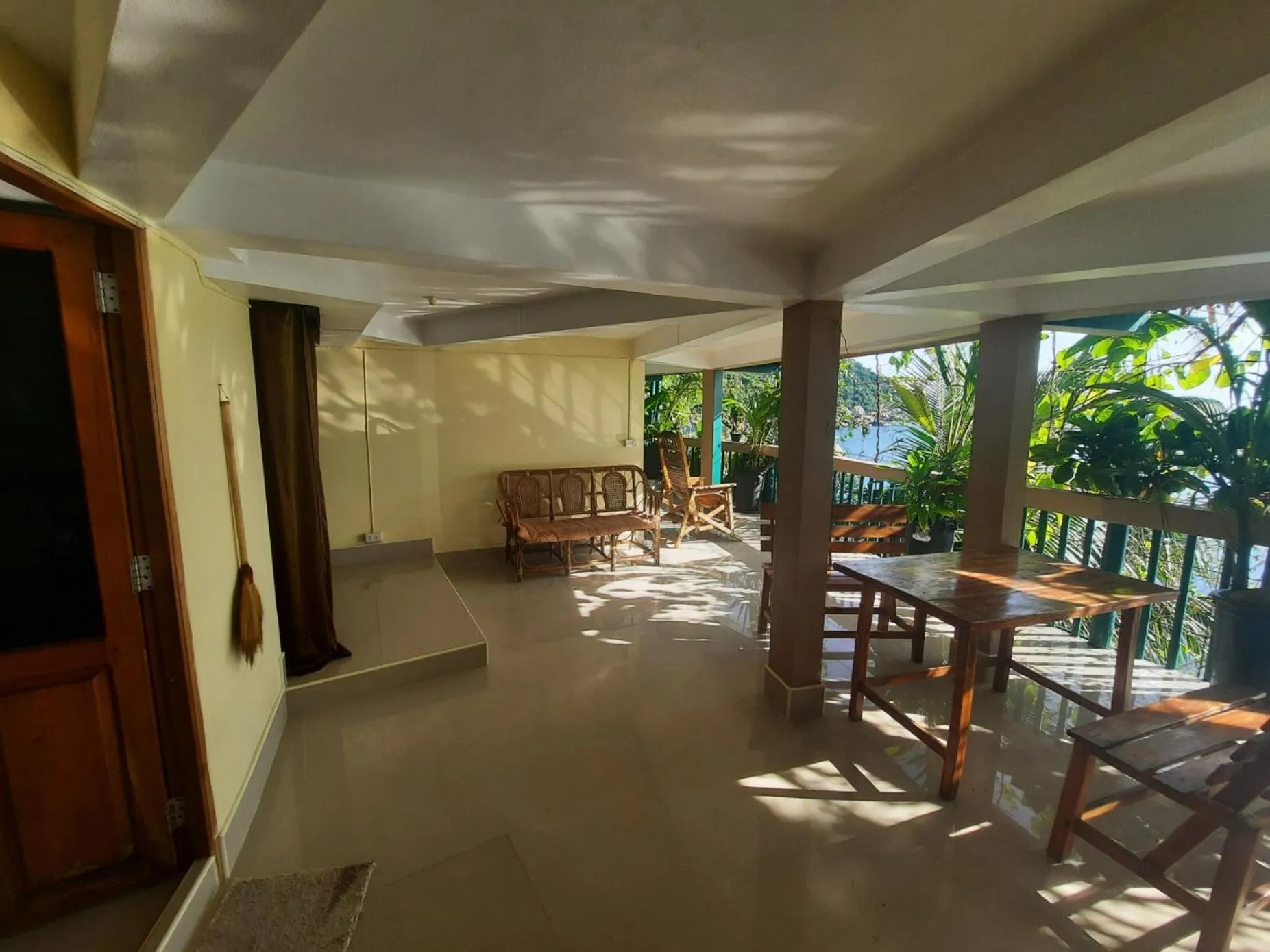 Hin Wong Apartments Dive & Snorkel Resort