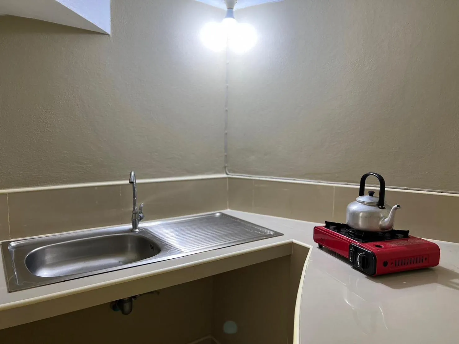 Hin Wong Apartments Dive & Snorkel Resort