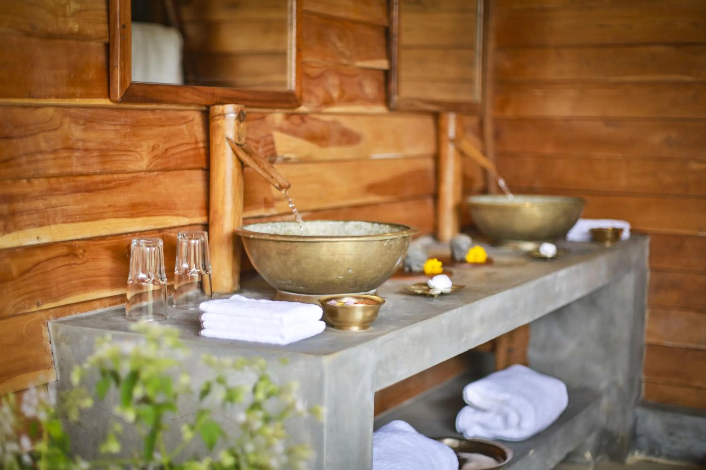 Bathroom in Gal Oya Lodge