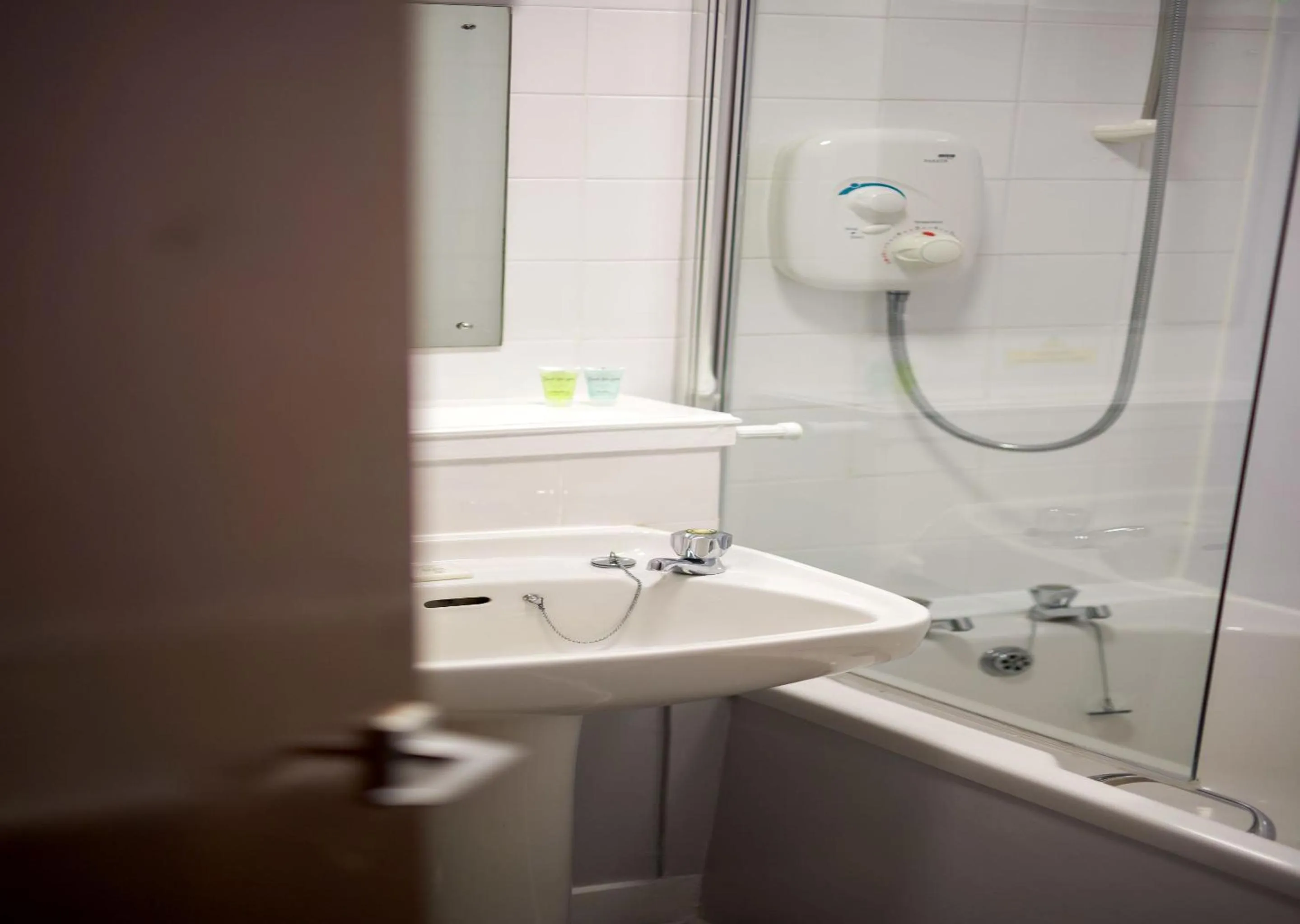 Bathroom in Loch Ness Drumnadrochit Hotel
