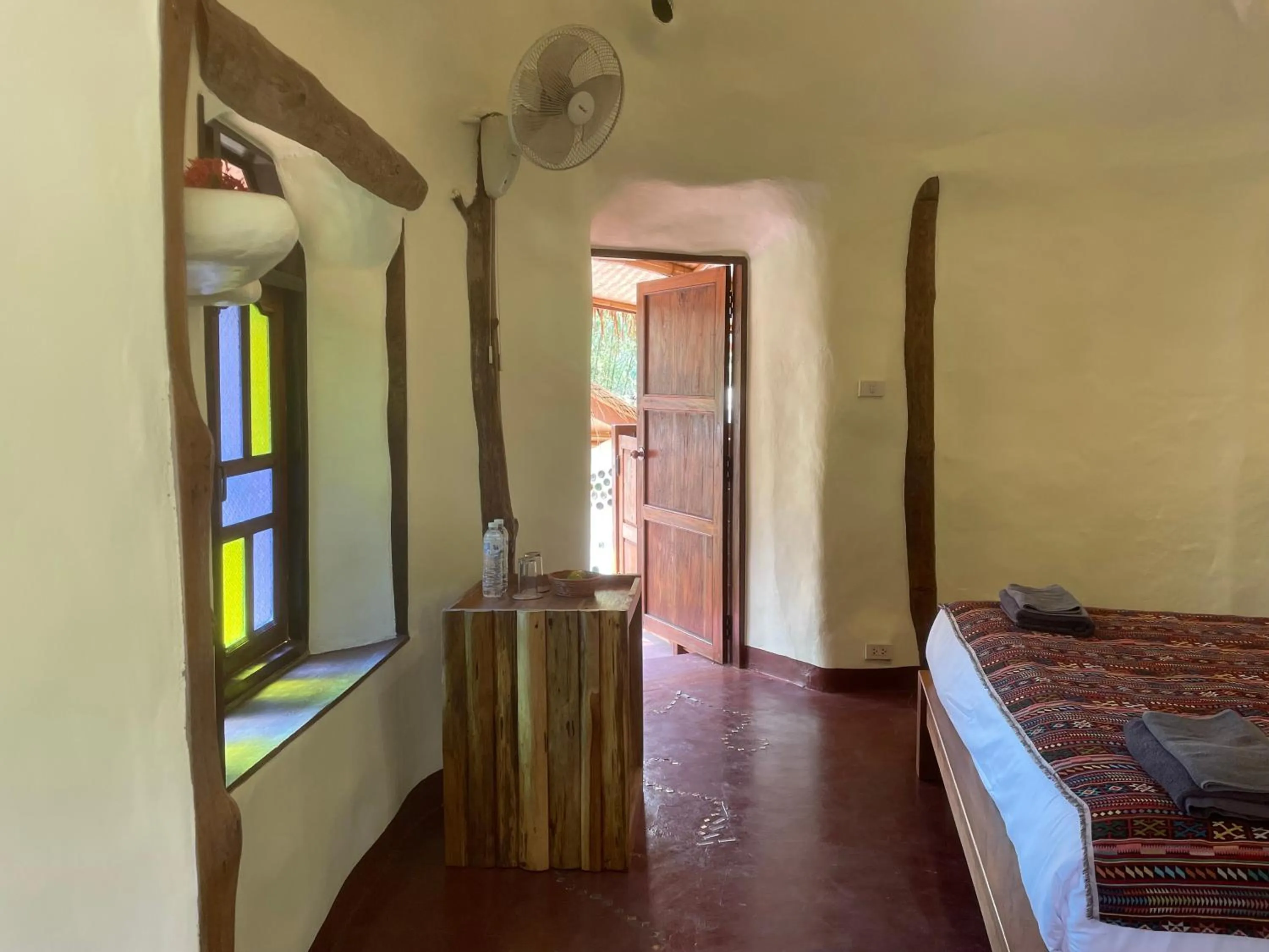 Bedroom, Bed in Chiang Dao Roundhouses