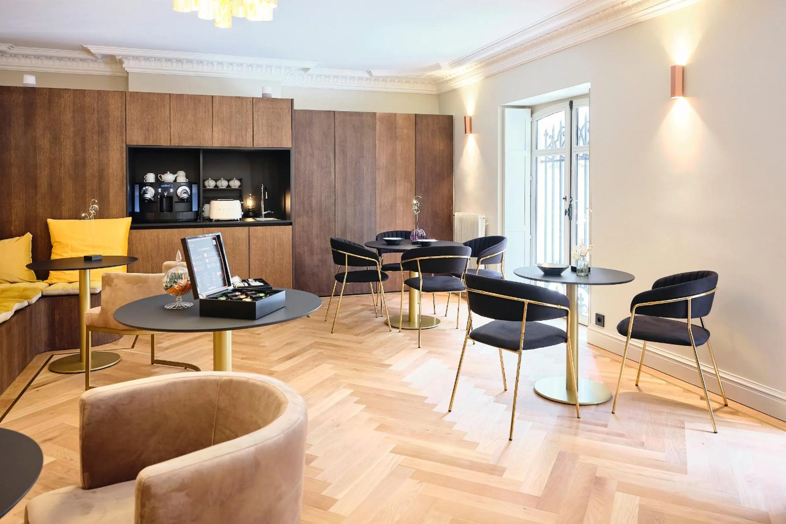 Living room in Maison Heym Bordeaux
